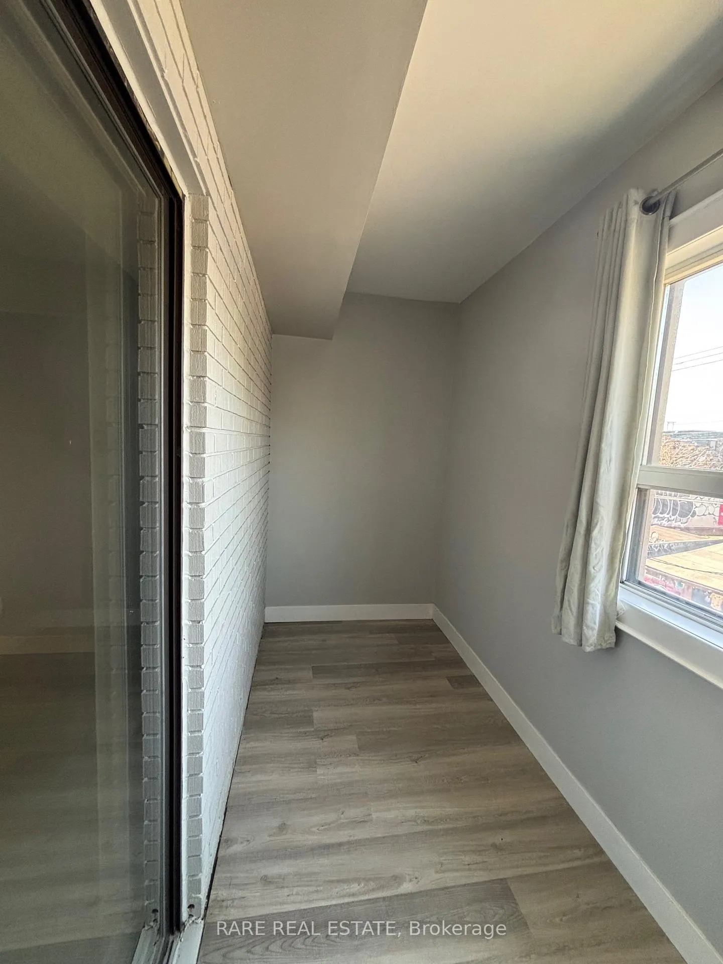 Photo 9 of Unit 3, 253 Augusta Avenue, Toronto, Kensington-Chinatown — HOMEH