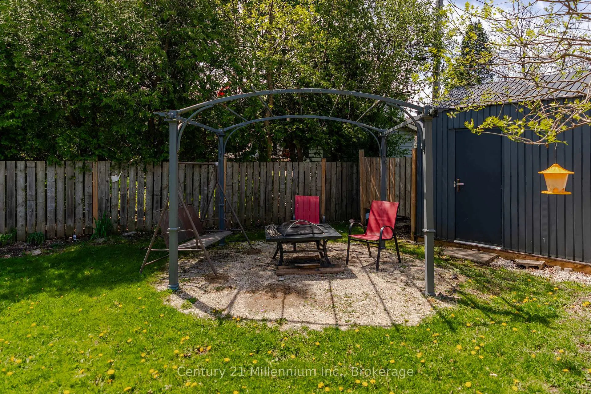 Photo 38 of 1025 12th Street E, Owen Sound — HOMEH