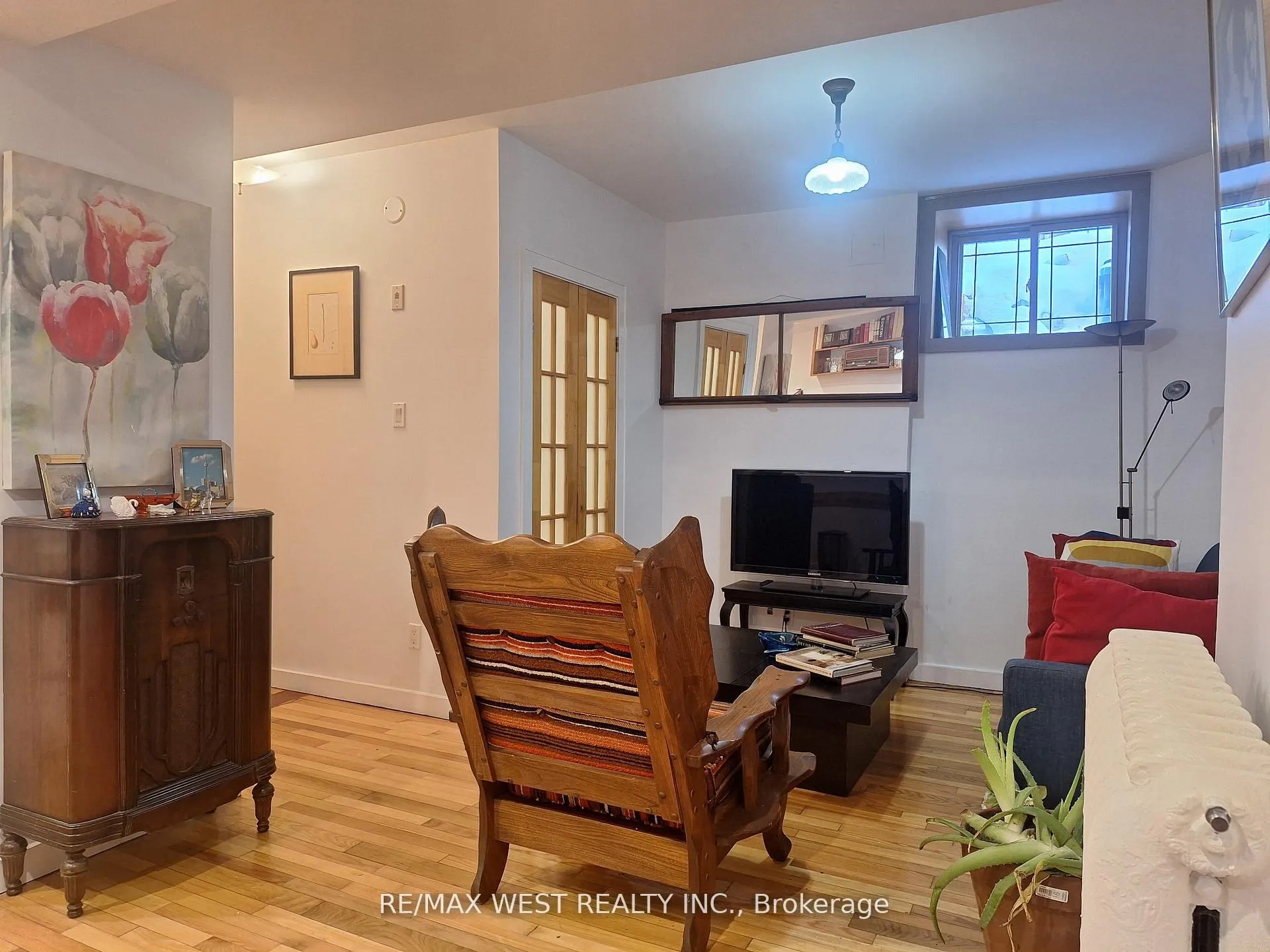 Photo 2 of Unit Bsmt, 45 Beaty Avenue, Toronto, South Parkdale — HOMEH