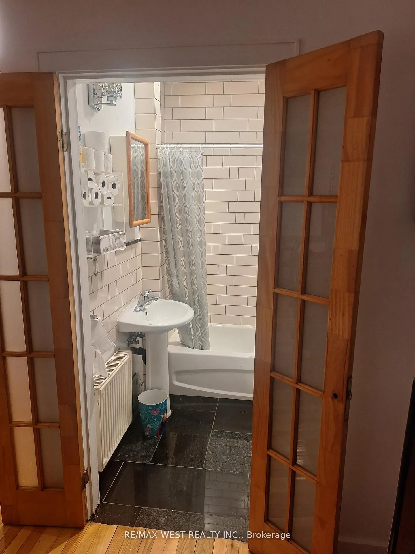 Photo 9 of Unit Bsmt, 45 Beaty Avenue, Toronto, South Parkdale — HOMEH