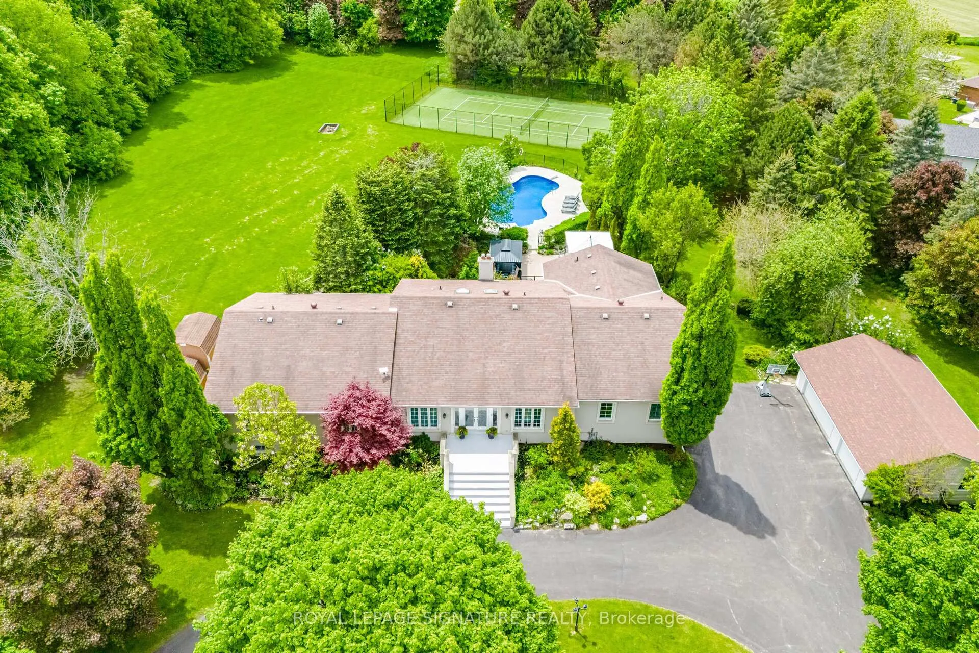Photo 1 of 15634 Mountainview Road, Caledon, Caledon East — HOMEH