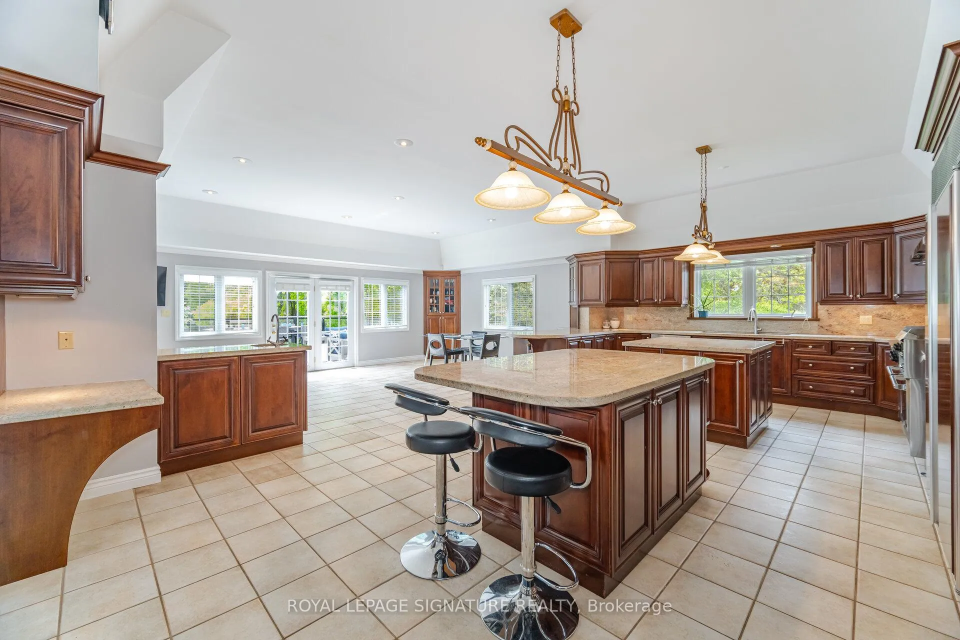 Photo 7 of 15634 Mountainview Road, Caledon, Caledon East — HOMEH