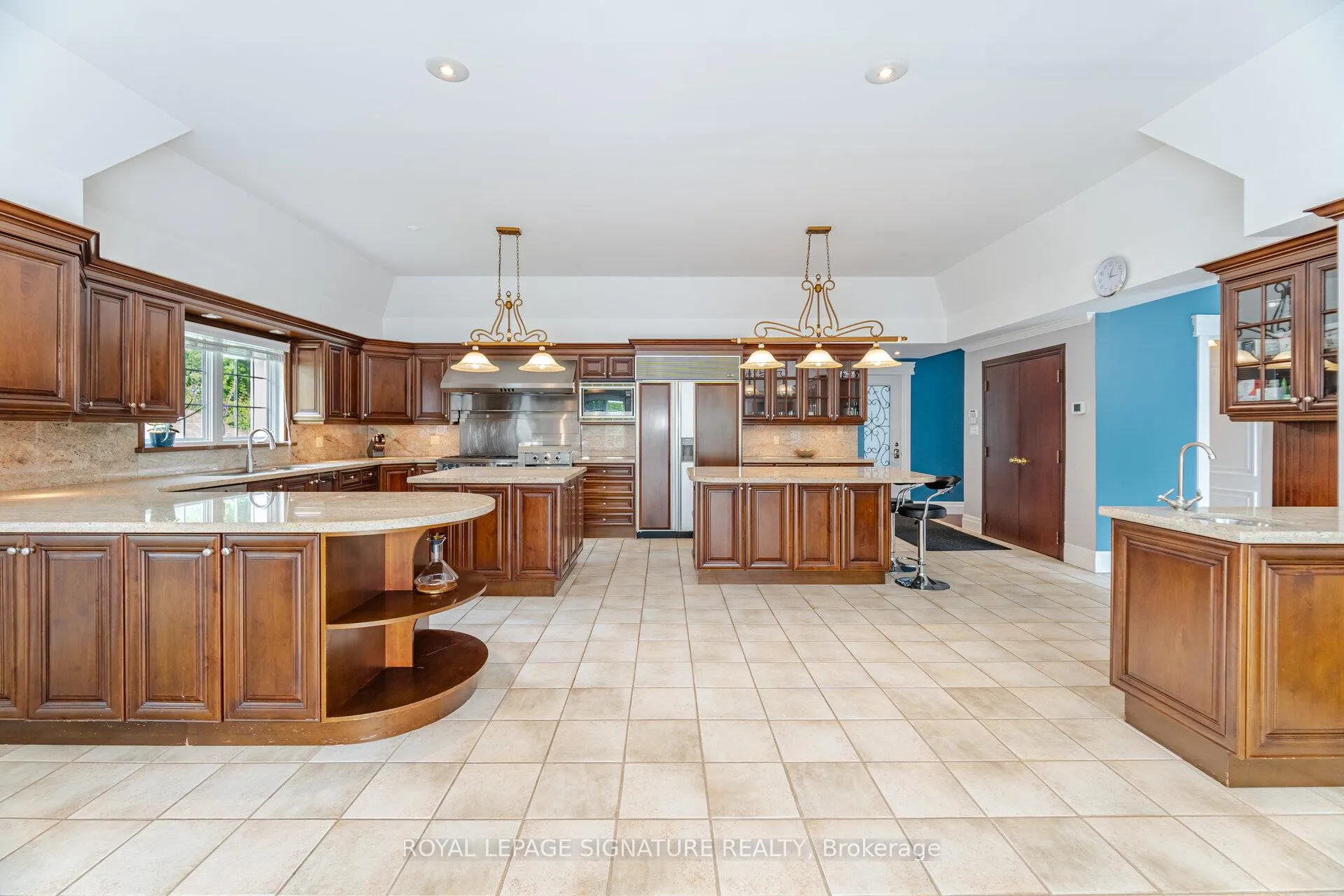 Photo 8 of 15634 Mountainview Road, Caledon, Caledon East — HOMEH