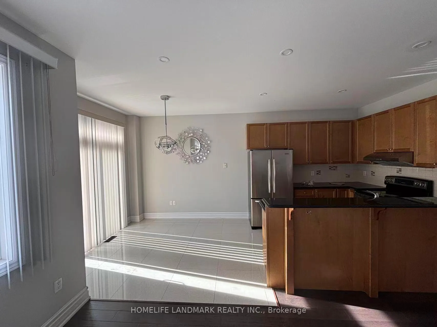 Photo 7 of 36 Alex Black Street, Vaughan, Patterson — HOMEH