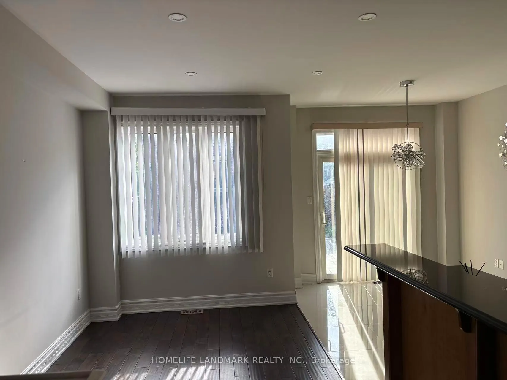 Photo 10 of 36 Alex Black Street, Vaughan, Patterson — HOMEH