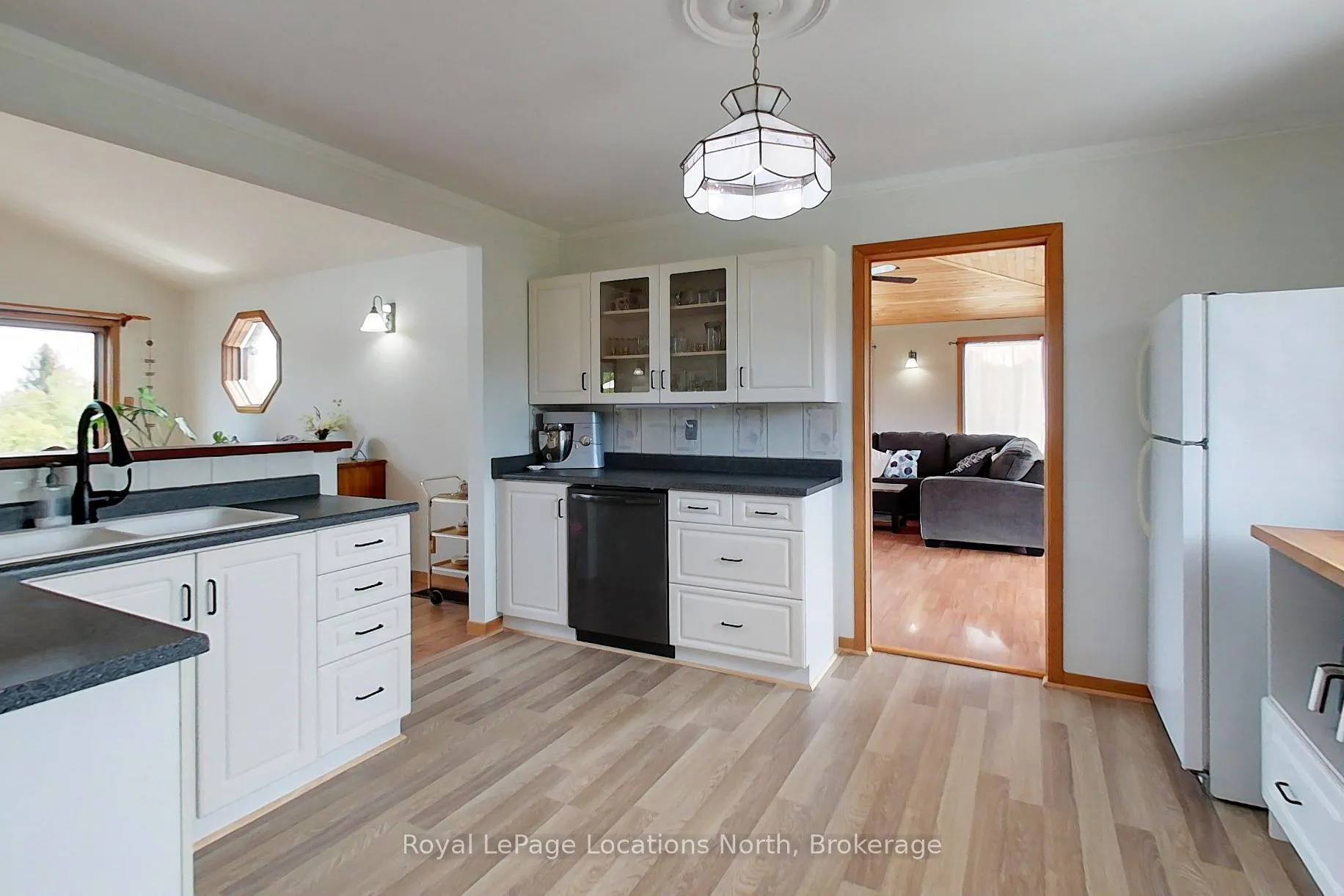 Photo 20 of 252 Lakeshore Road N, Meaford — HOMEH
