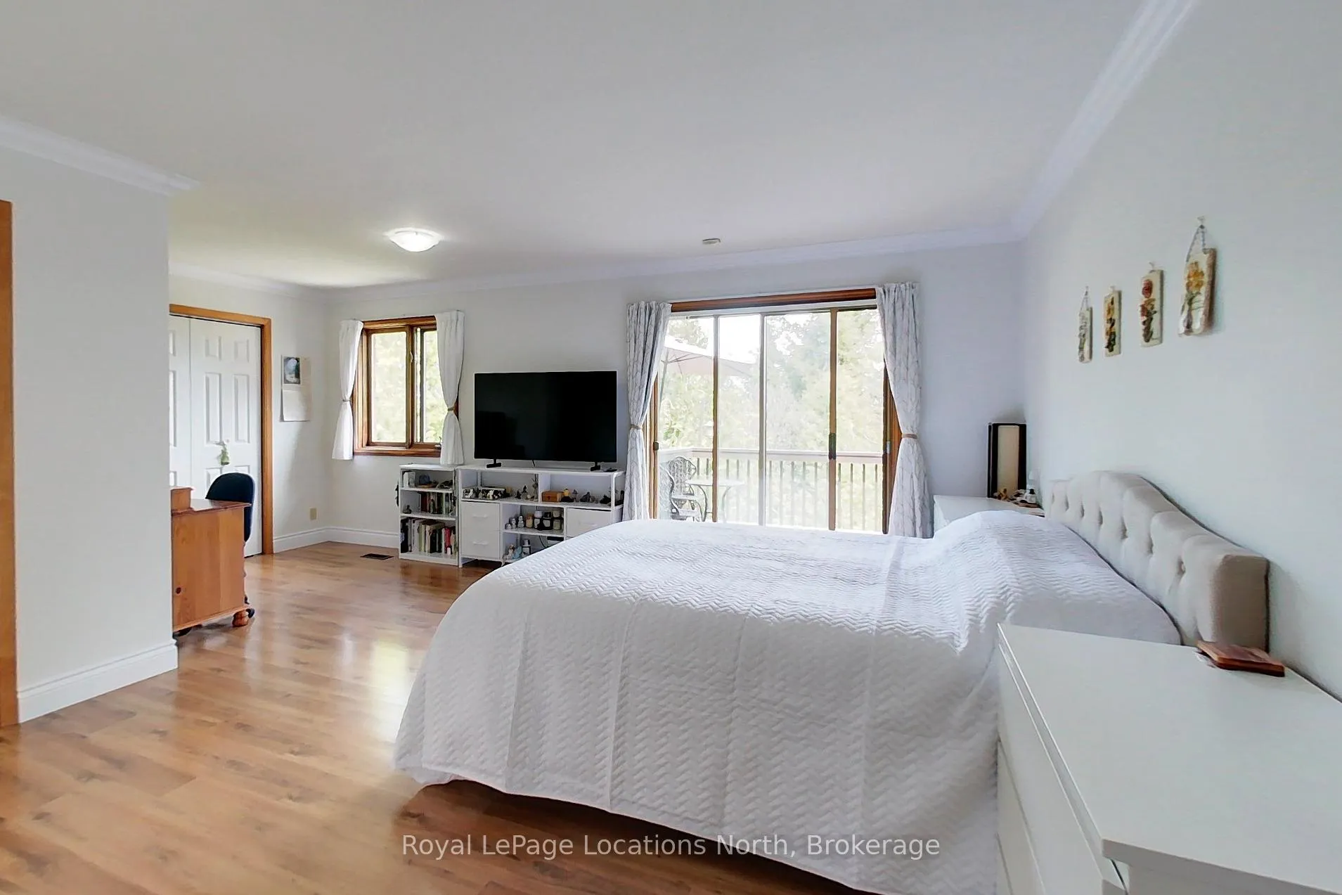 Photo 26 of 252 Lakeshore Road N, Meaford — HOMEH