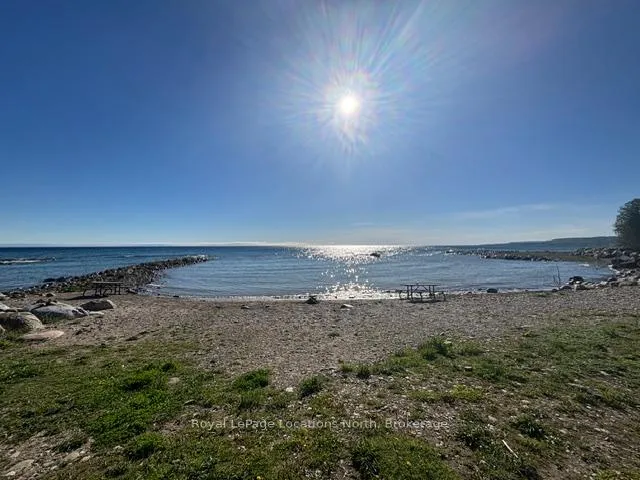 Photo 44 of 252 Lakeshore Road N, Meaford — HOMEH