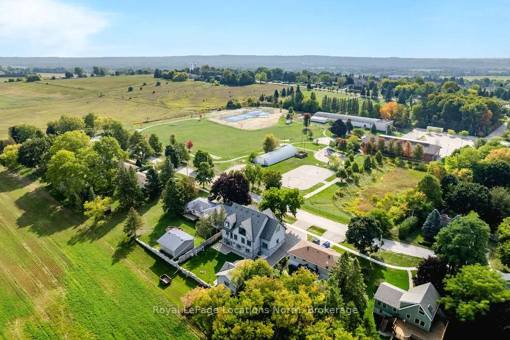 Photo 44 of 22 East John Street, Innisfil, Cookstown — HOMEH