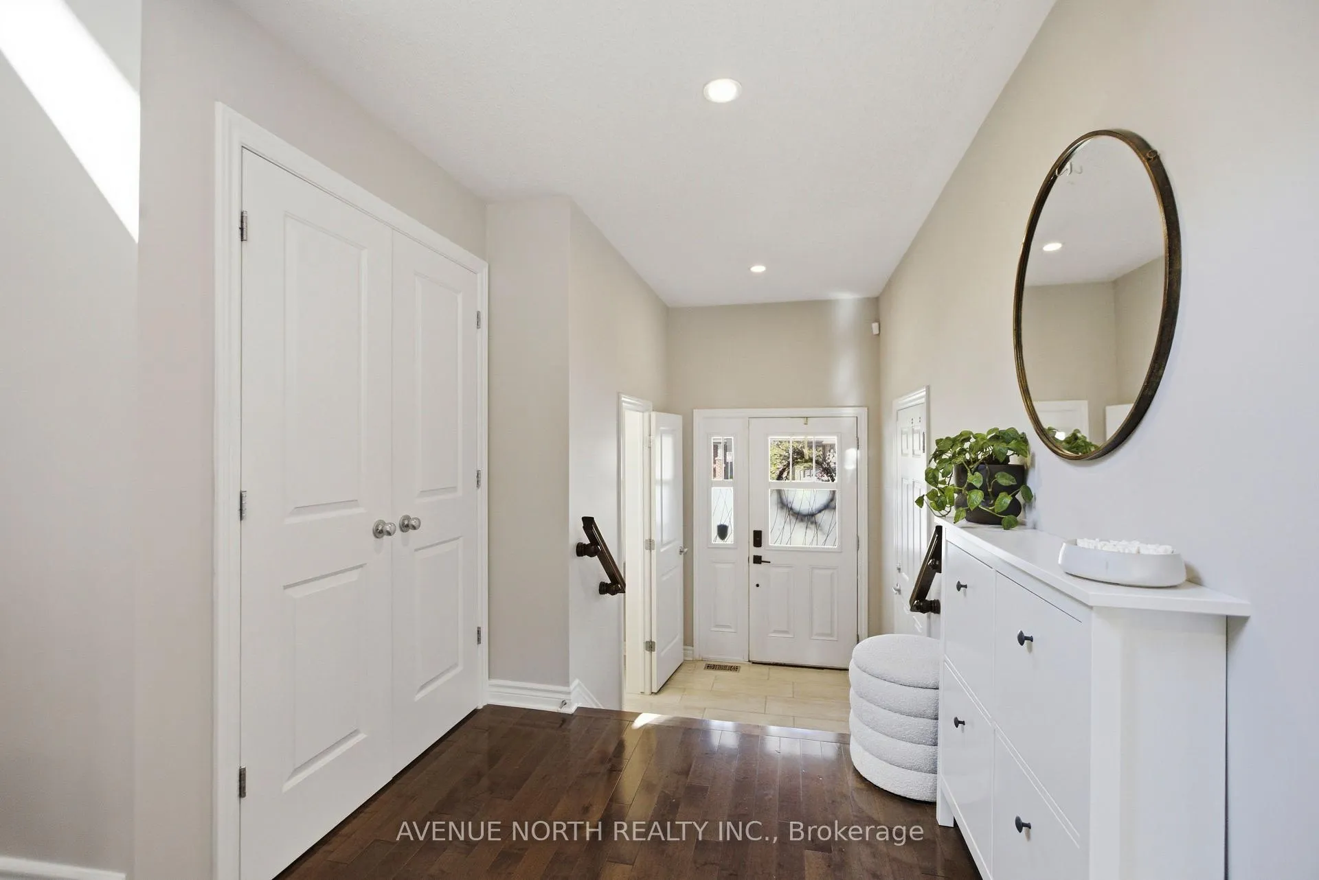 Photo 4 of 456 Brettonwood Ridge, Ottawa, Kanata - Kanata Lakes/Heritage Hills — HOMEH