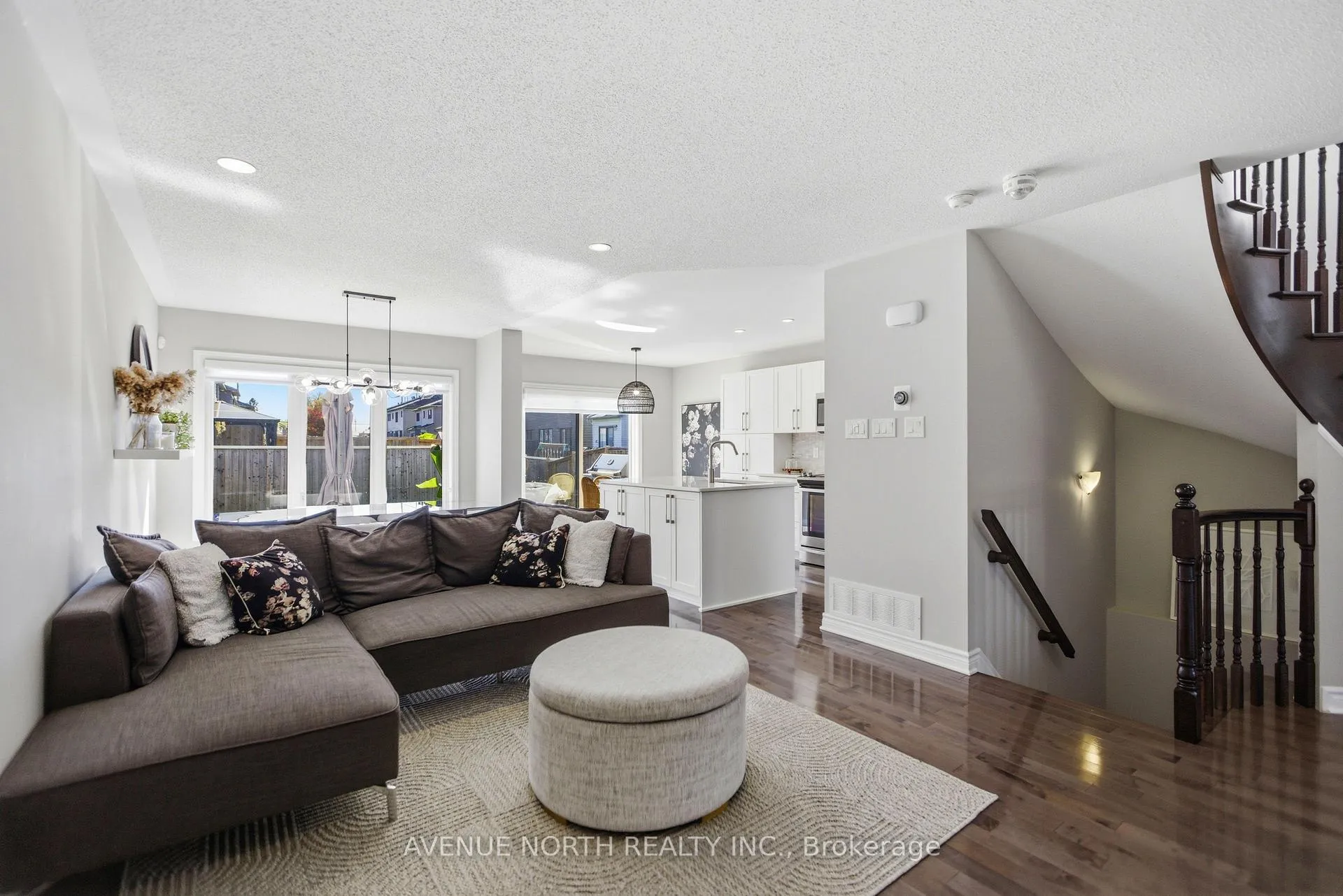 Photo 8 of 456 Brettonwood Ridge, Ottawa, Kanata - Kanata Lakes/Heritage Hills — HOMEH