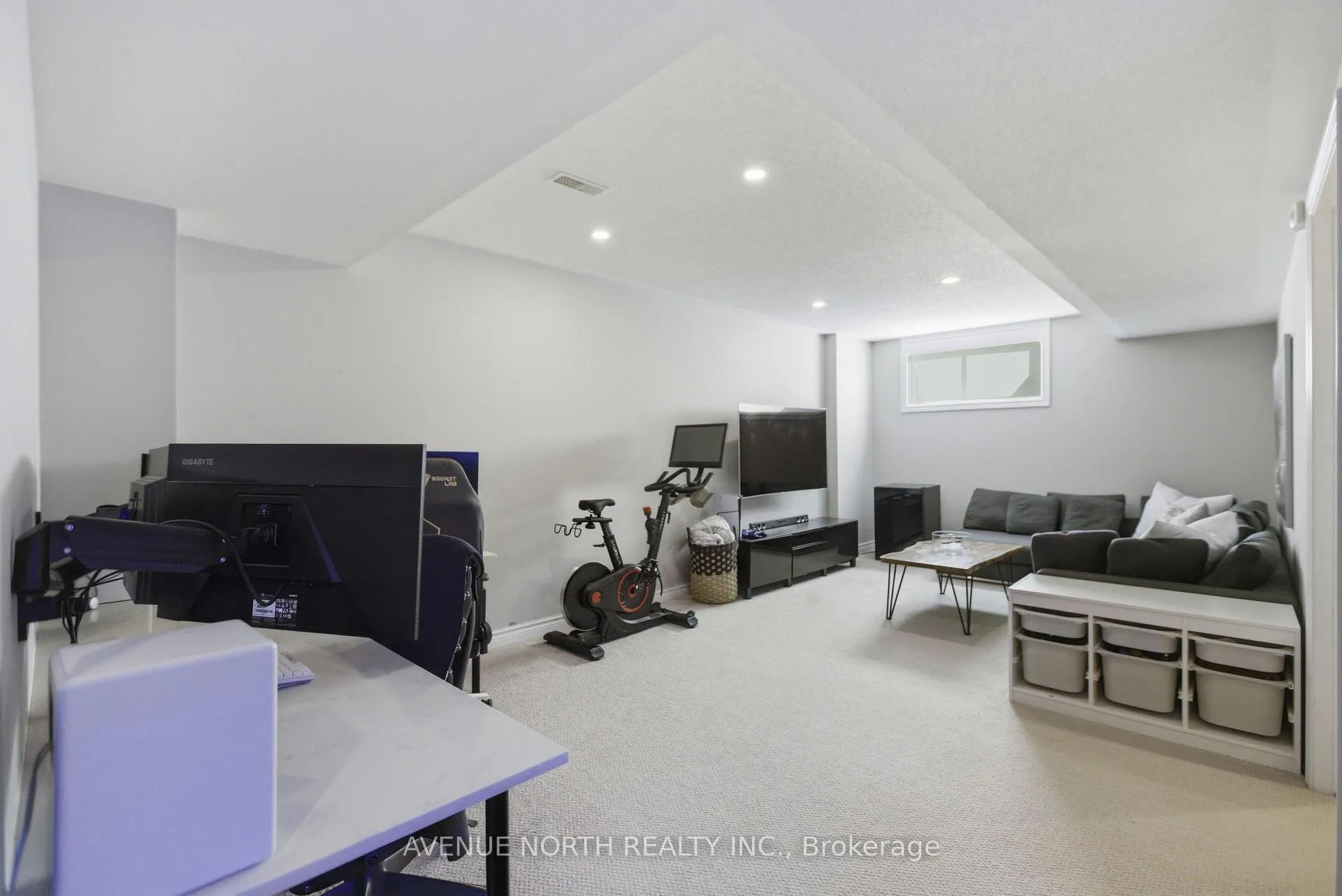 Photo 27 of 456 Brettonwood Ridge, Ottawa, Kanata - Kanata Lakes/Heritage Hills — HOMEH