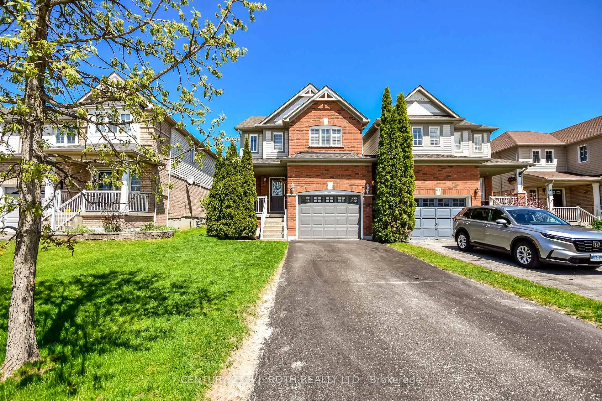 Photo 2 of 95 Bird Street, Barrie, Edgehill Drive — HOMEH