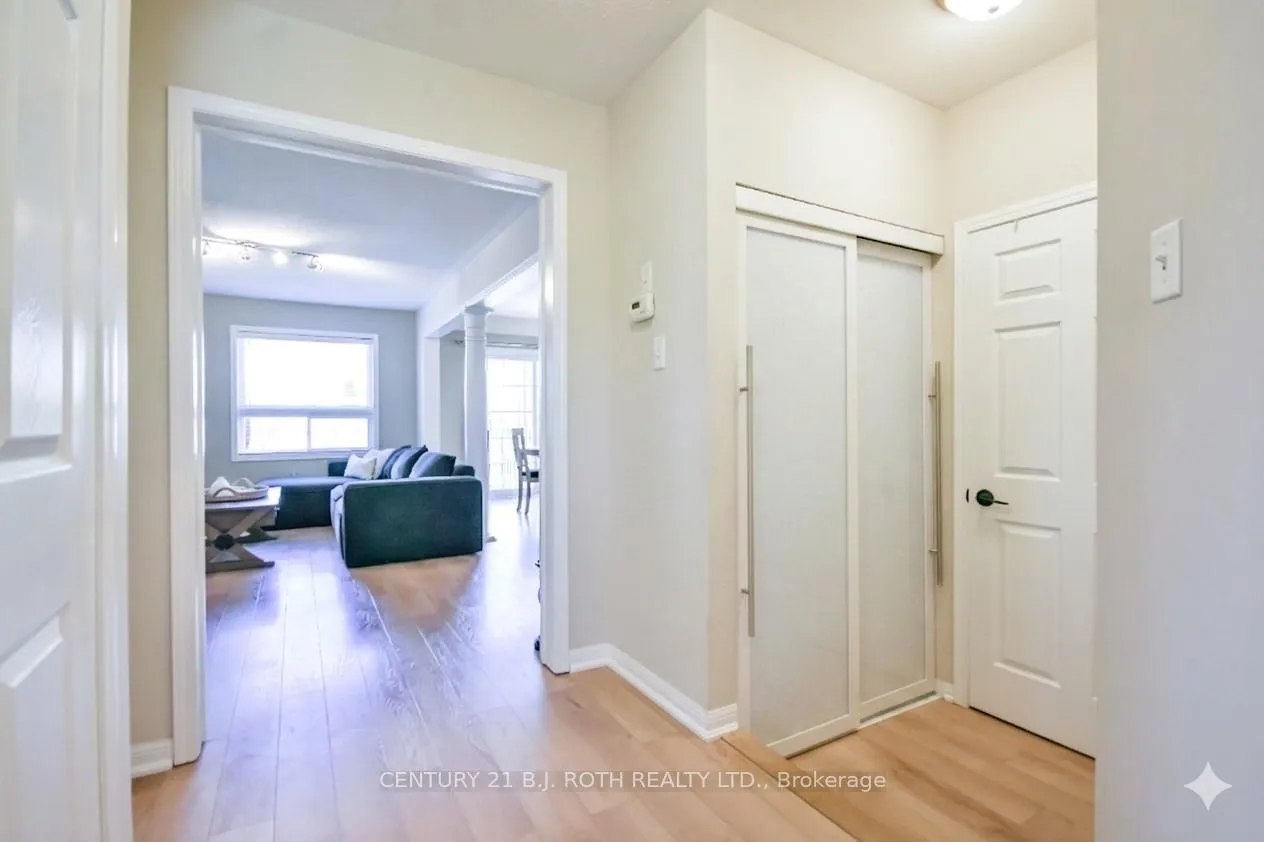 Photo 8 of 95 Bird Street, Barrie, Edgehill Drive — HOMEH