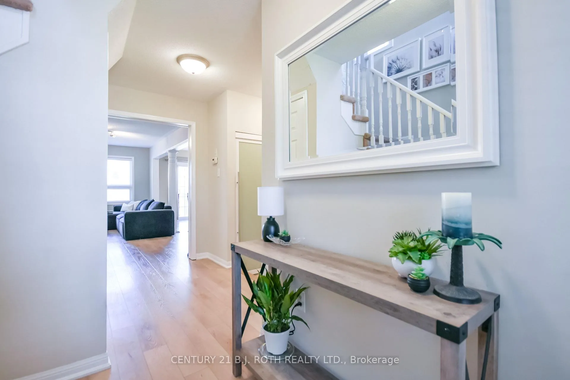 Photo 9 of 95 Bird Street, Barrie, Edgehill Drive — HOMEH