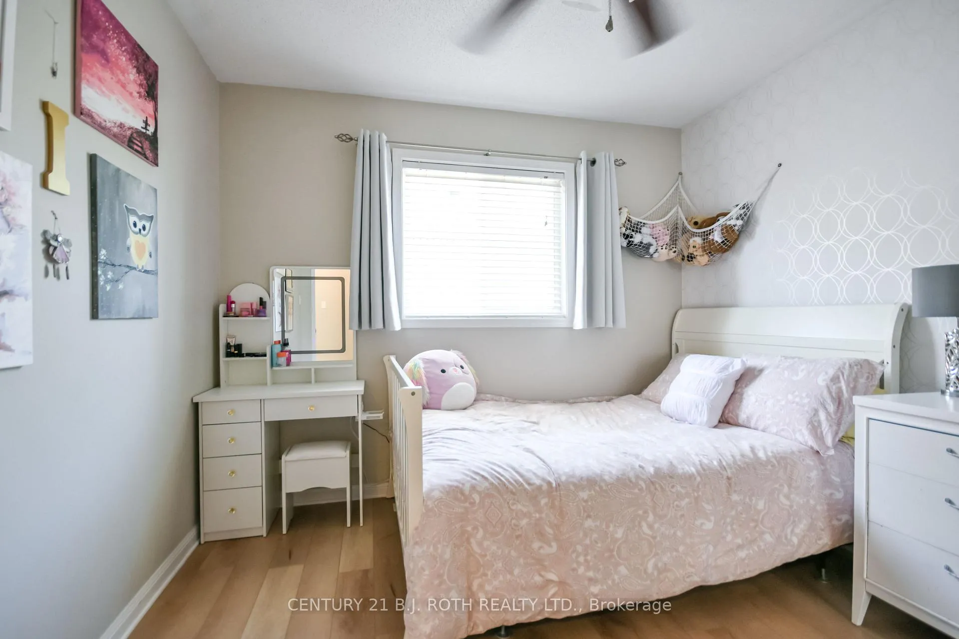 Photo 23 of 95 Bird Street, Barrie, Edgehill Drive — HOMEH