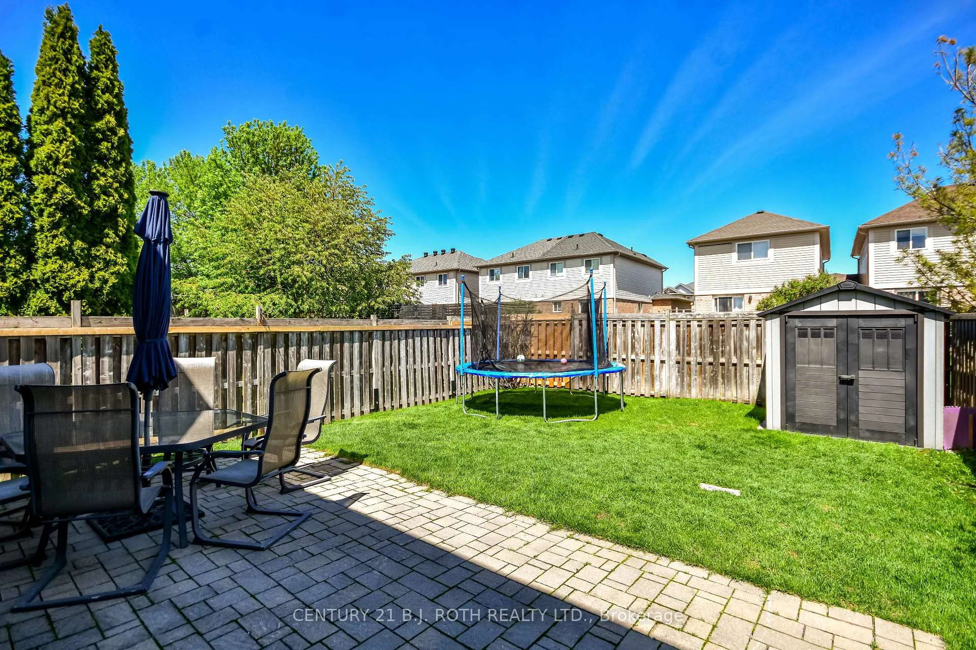 Photo 33 of 95 Bird Street, Barrie, Edgehill Drive — HOMEH