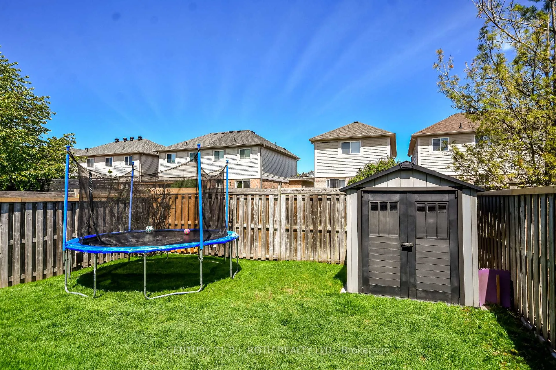 Photo 34 of 95 Bird Street, Barrie, Edgehill Drive — HOMEH