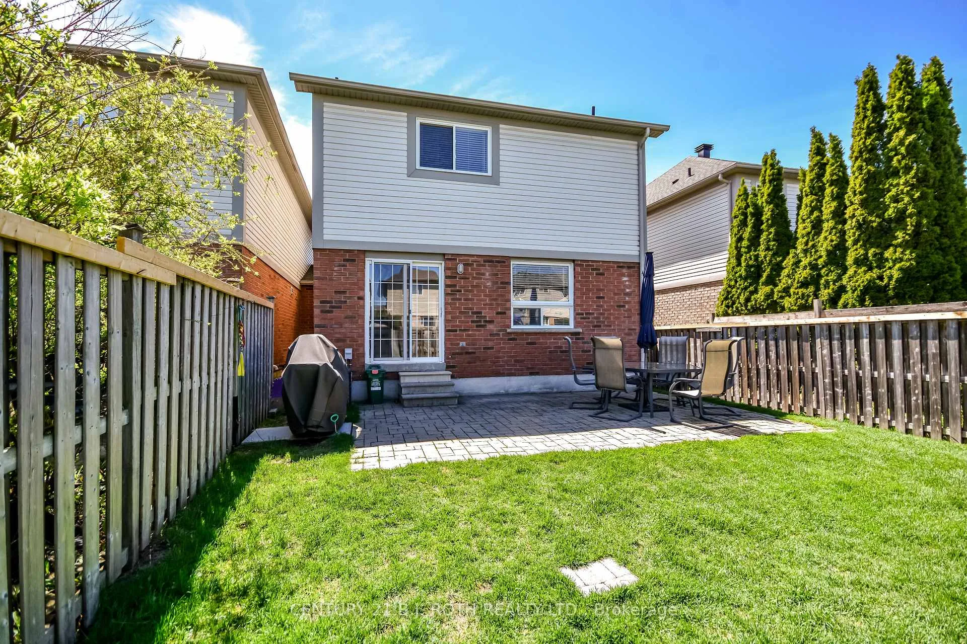Photo 35 of 95 Bird Street, Barrie, Edgehill Drive — HOMEH