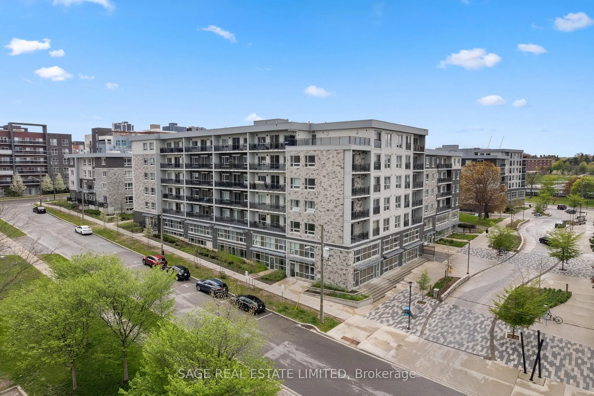 Front of Unit 608, 275B Larch Street
