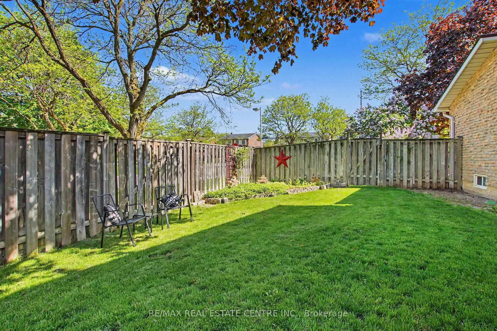Photo 40 of 260 Coxe Boulevard, Milton, Timberlea — HOMEH