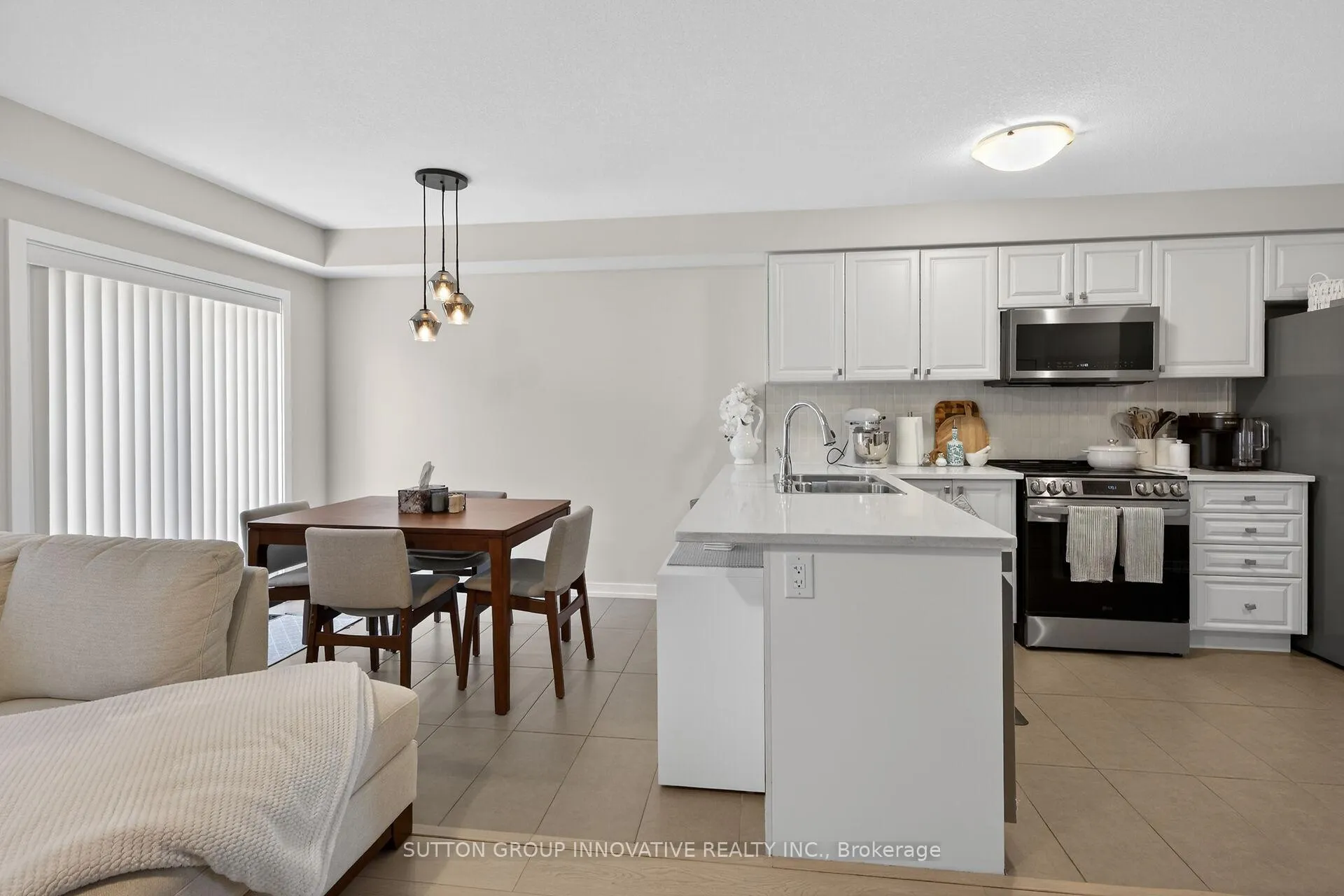 Photo 16 of 61 Prestwick Street W, Hamilton, Stoney Creek Mountain — HOMEH