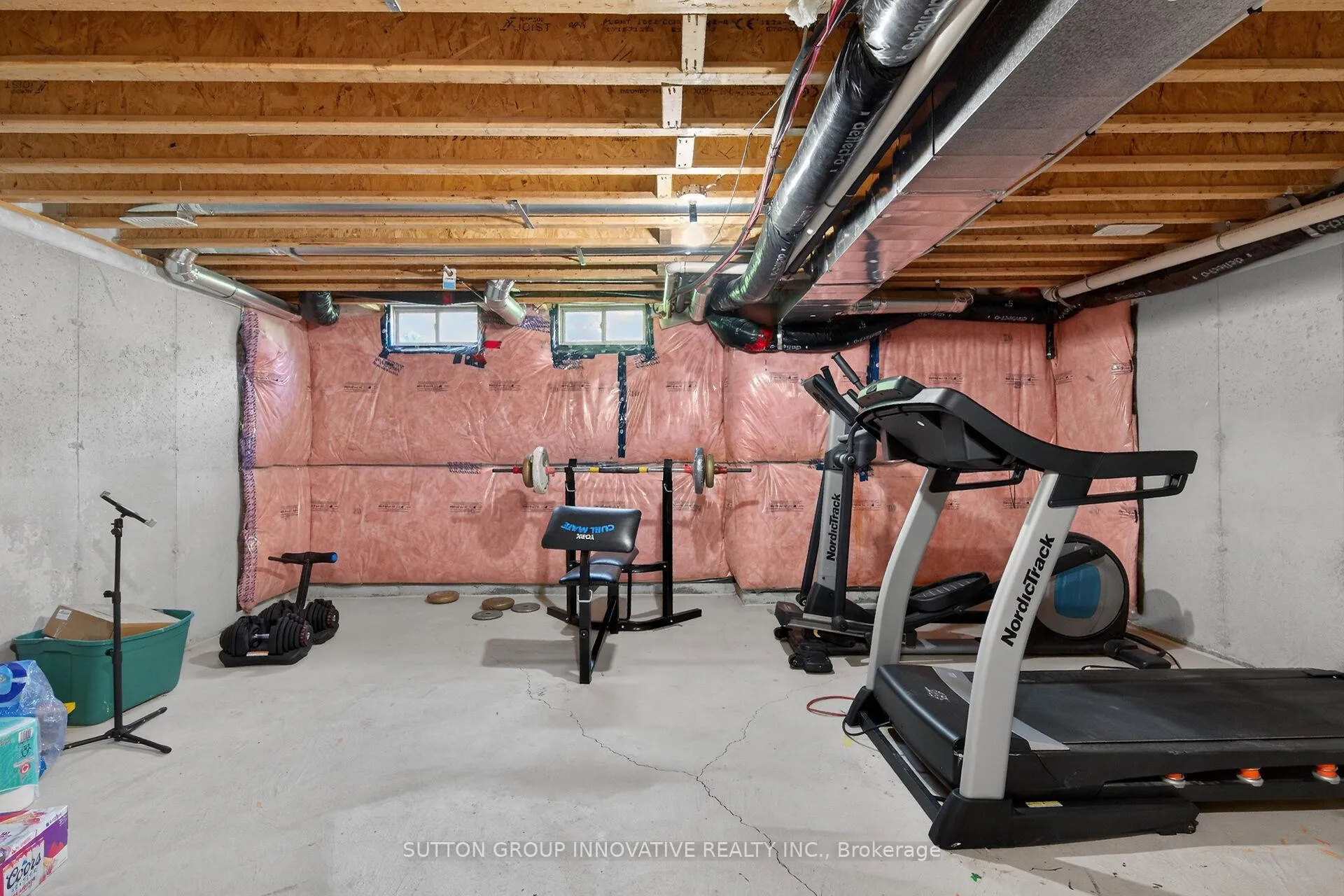 Photo 42 of 61 Prestwick Street W, Hamilton, Stoney Creek Mountain — HOMEH