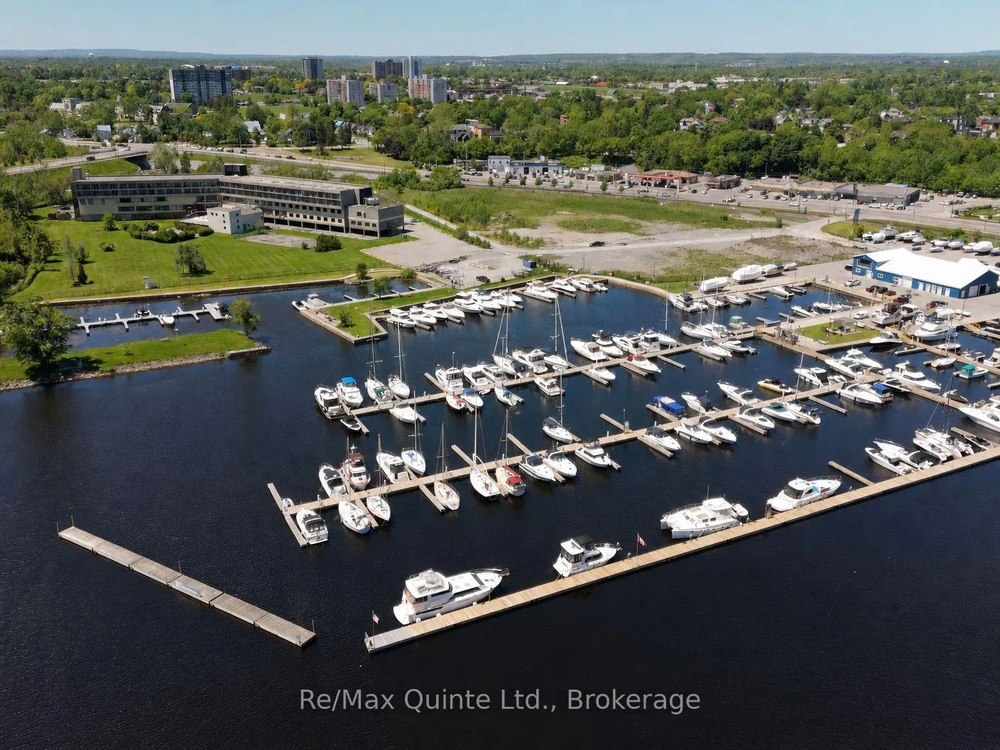 Photo 45 of 146 Bleecker Avenue, Belleville, Belleville Ward — HOMEH