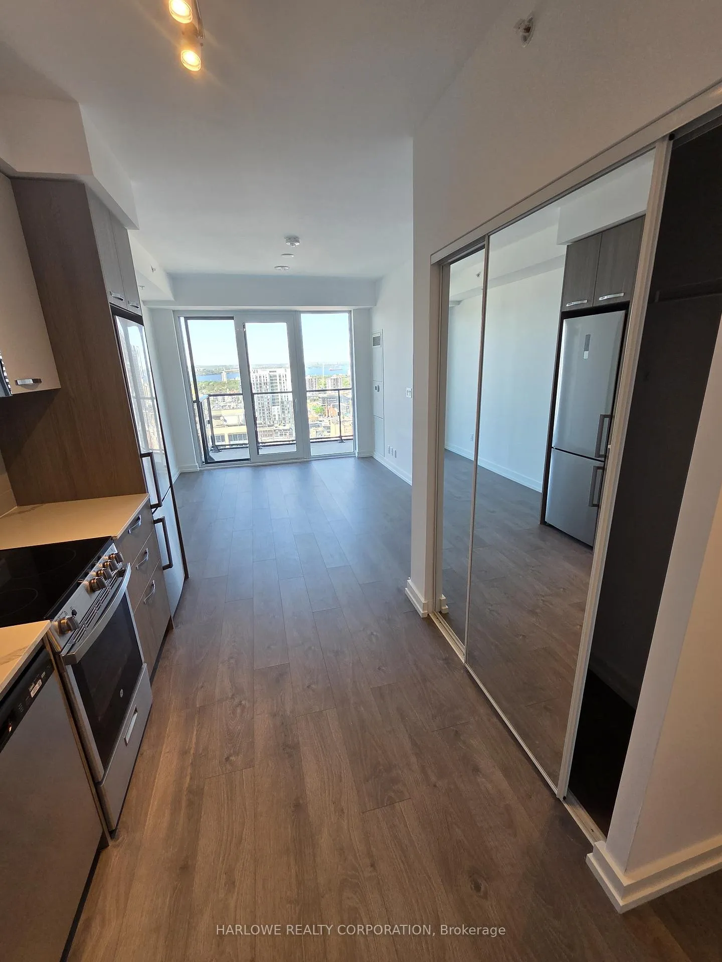 Photo 2 of Unit 2304, 75 James Street, Hamilton, Corktown — HOMEH