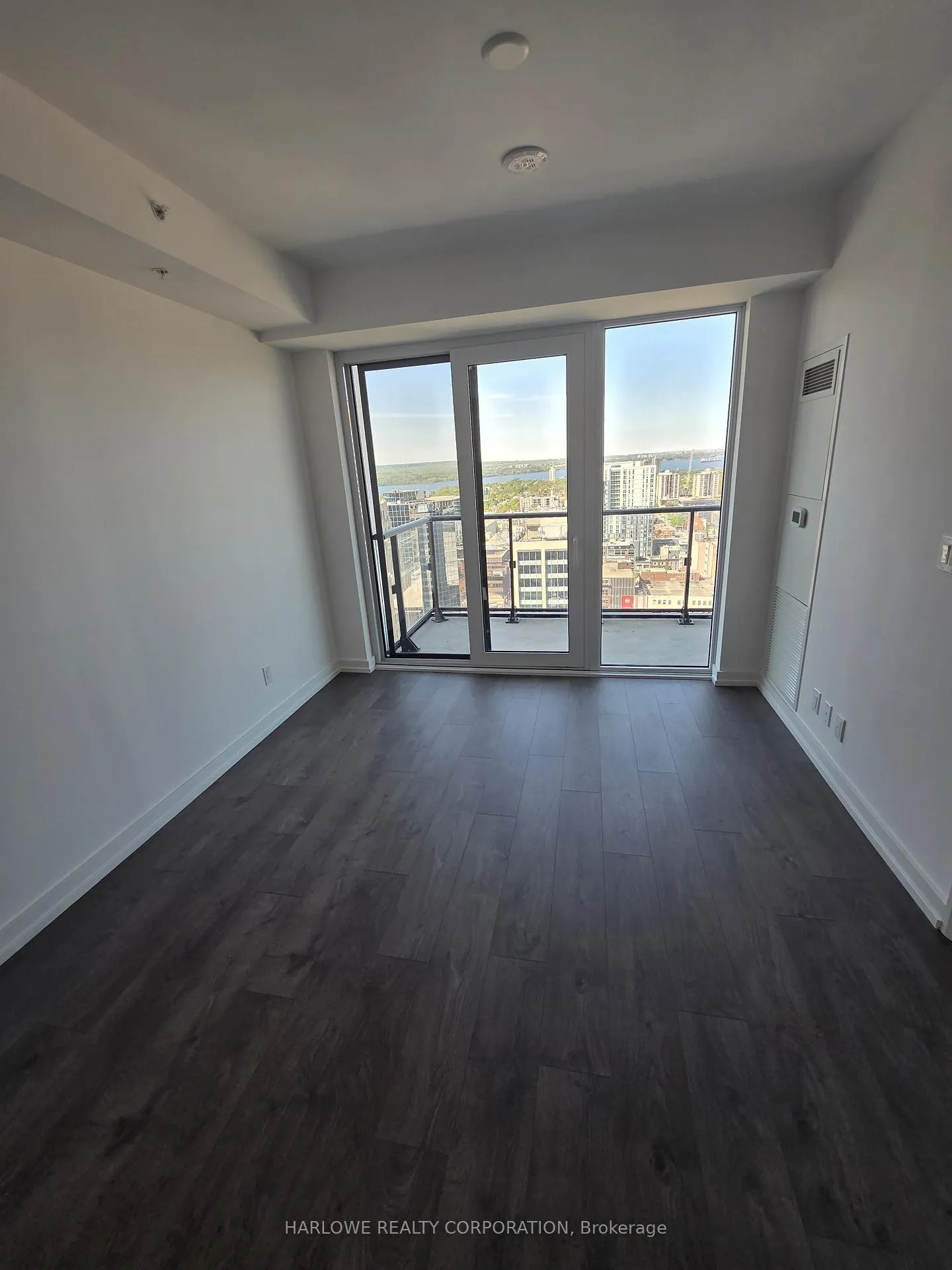 Photo 3 of Unit 2304, 75 James Street, Hamilton, Corktown — HOMEH