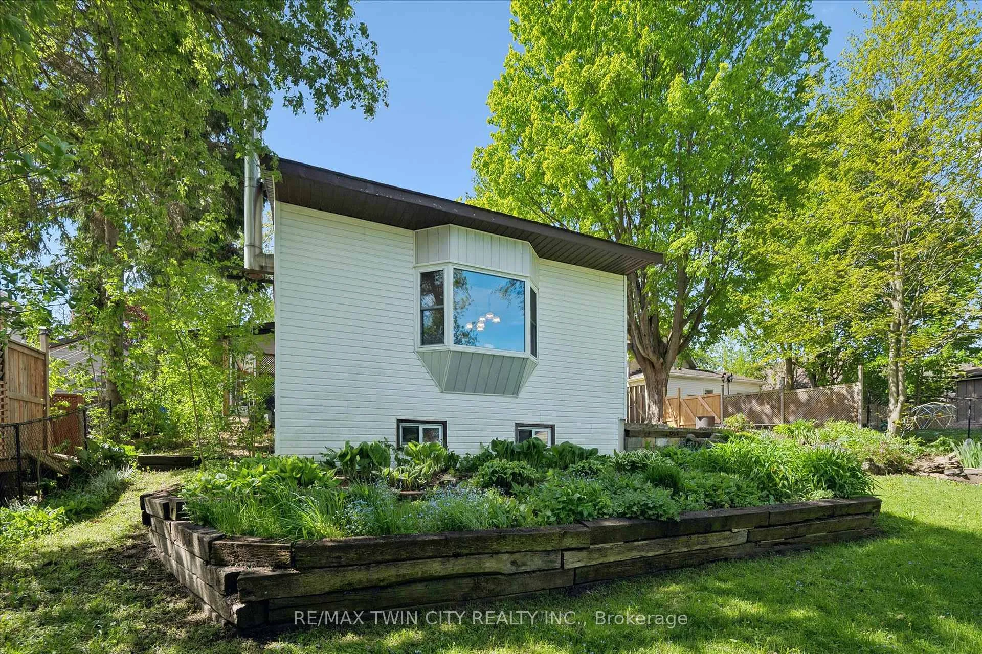 Photo 29 of 204 Joseph Street, Brockton — HOMEH