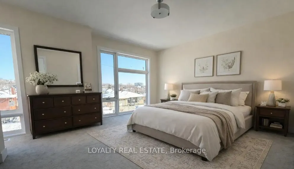 Photo 4 of 38A Upper Monclova Road, North York, Downsview-Roding-CFB — HOMEH