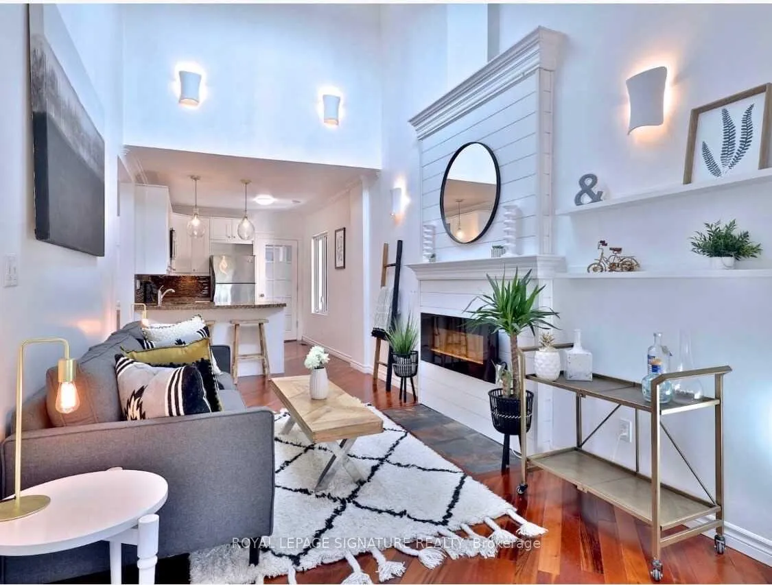 Photo 7 of Unit Main, 20 Amroth Avenue, Toronto, East End-Danforth — HOMEH