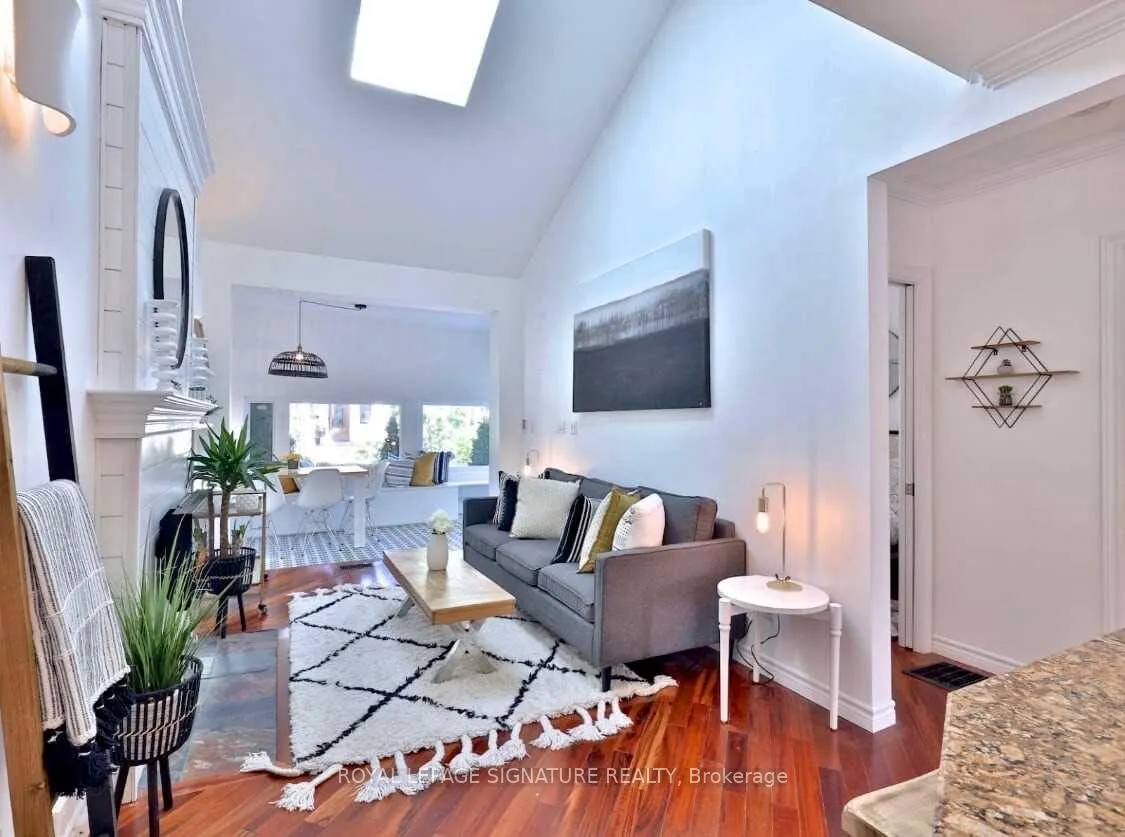 Photo 8 of Unit Main, 20 Amroth Avenue, Toronto, East End-Danforth — HOMEH