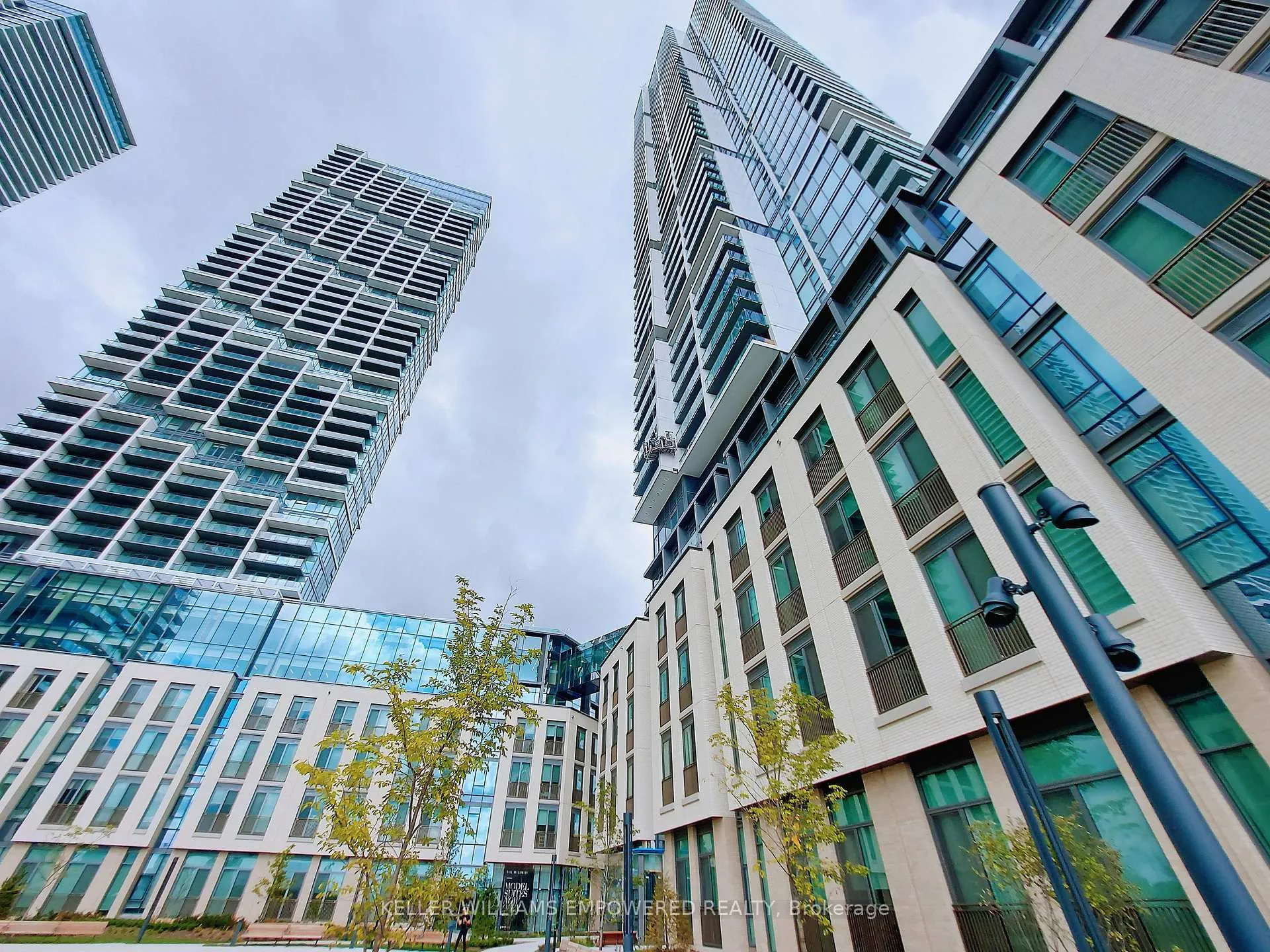 Photo 2 of Unit 5109, 7890 Jane Street, Vaughan, Vaughan Corporate Centre — HOMEH