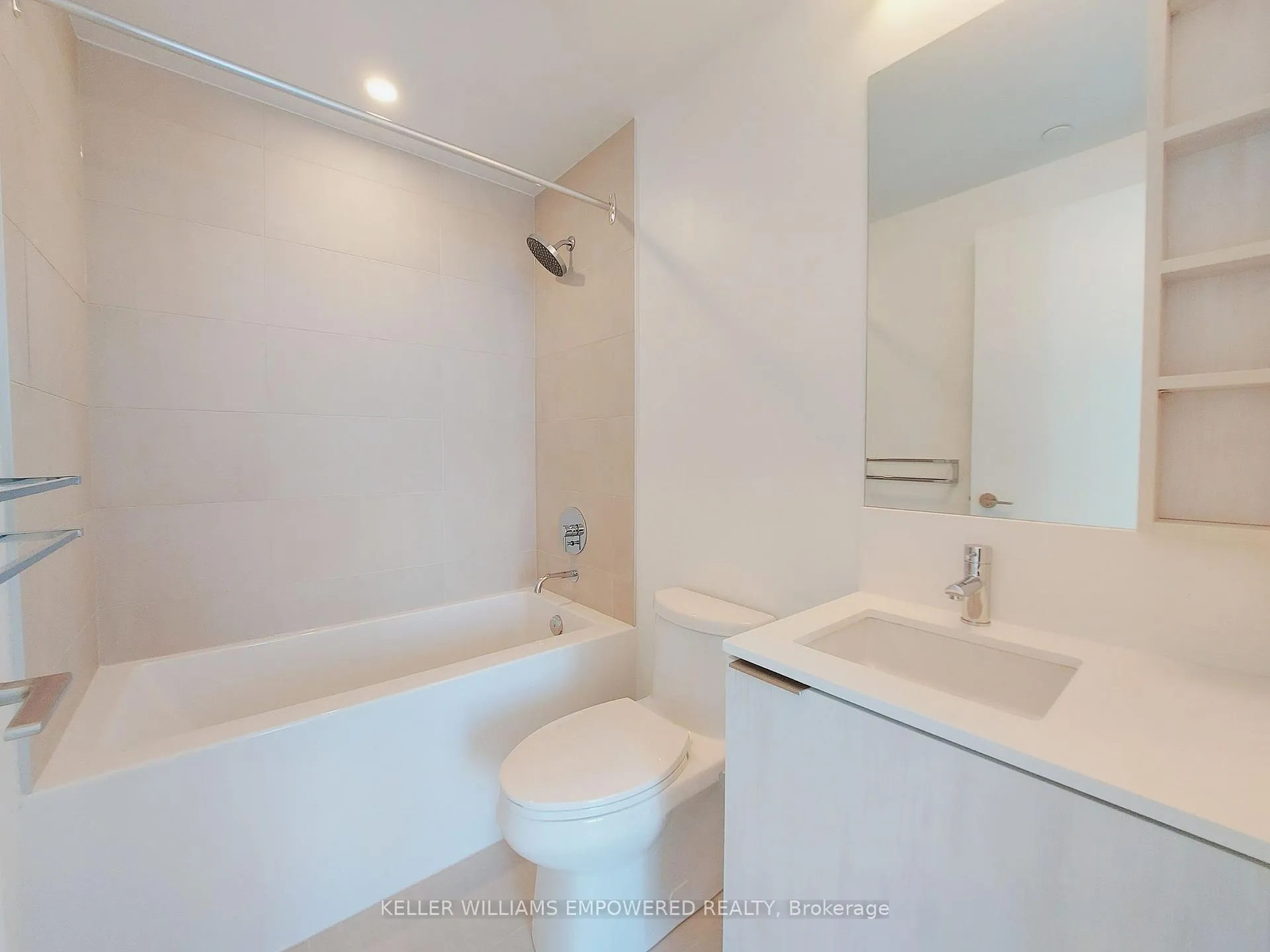Photo 9 of Unit 5109, 7890 Jane Street, Vaughan, Vaughan Corporate Centre — HOMEH