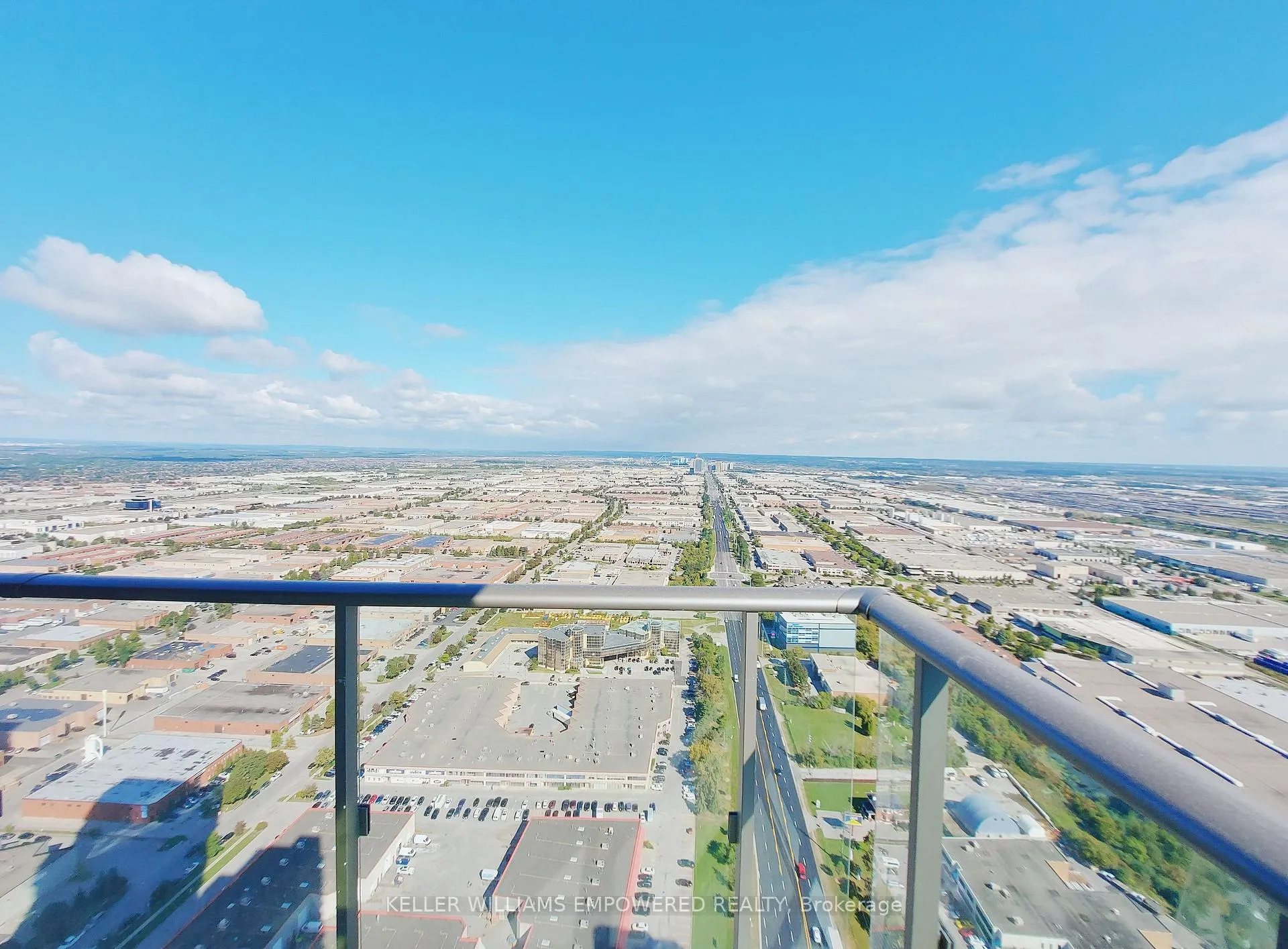 Photo 10 of Unit 5109, 7890 Jane Street, Vaughan, Vaughan Corporate Centre — HOMEH