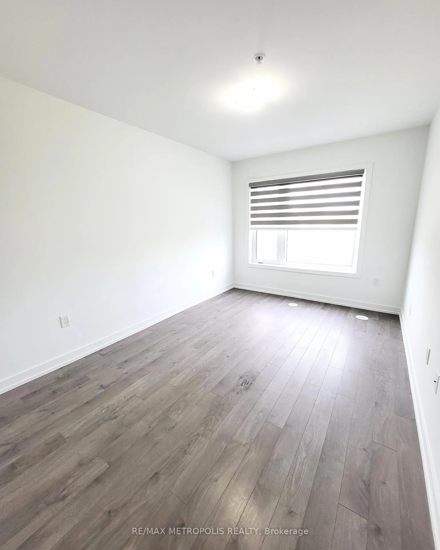 Photo 9 of Unit 204, 1555 Kingston Road, Pickering, Town Centre — HOMEH