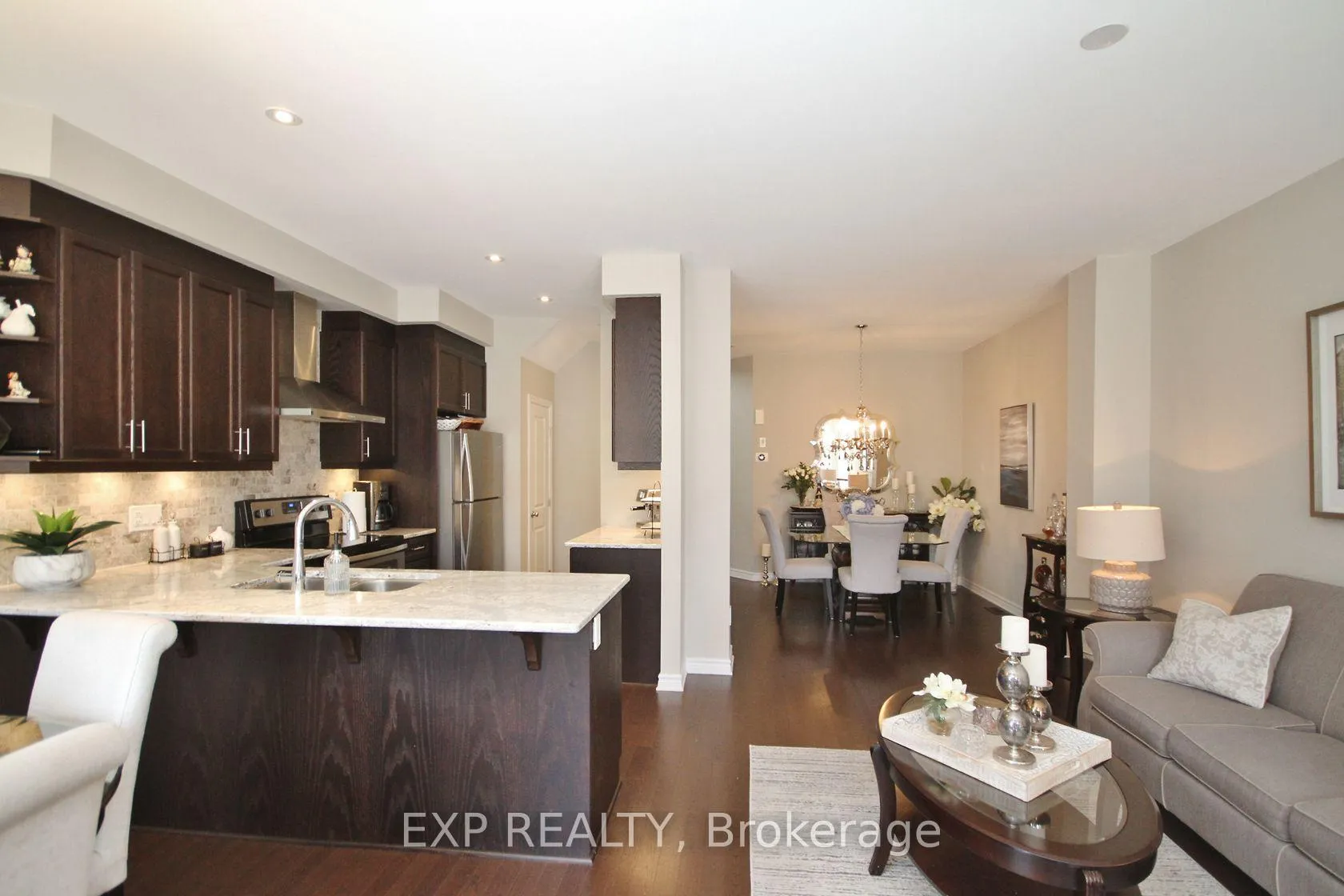 Photo 11 of 307 Fergus Crescent, Ottawa, Barrhaven - Cedargrove/Fraserdale — HOMEH