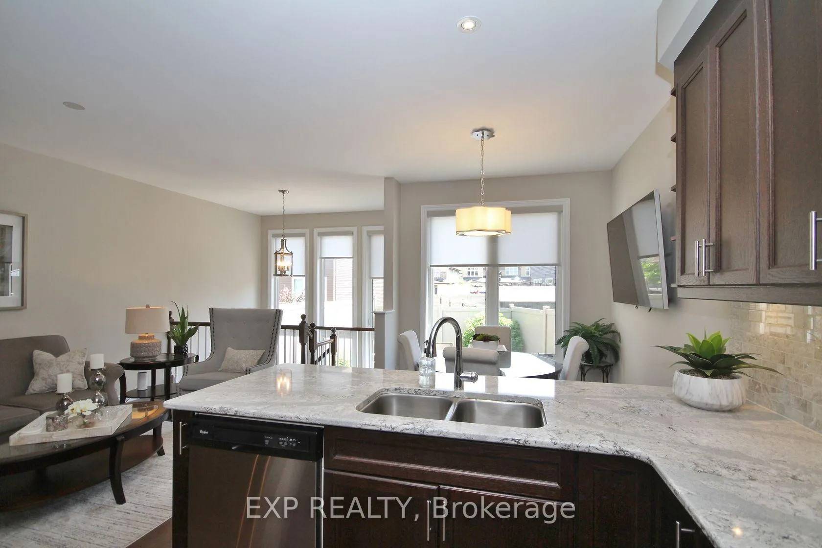 Photo 16 of 307 Fergus Crescent, Ottawa, Barrhaven - Cedargrove/Fraserdale — HOMEH