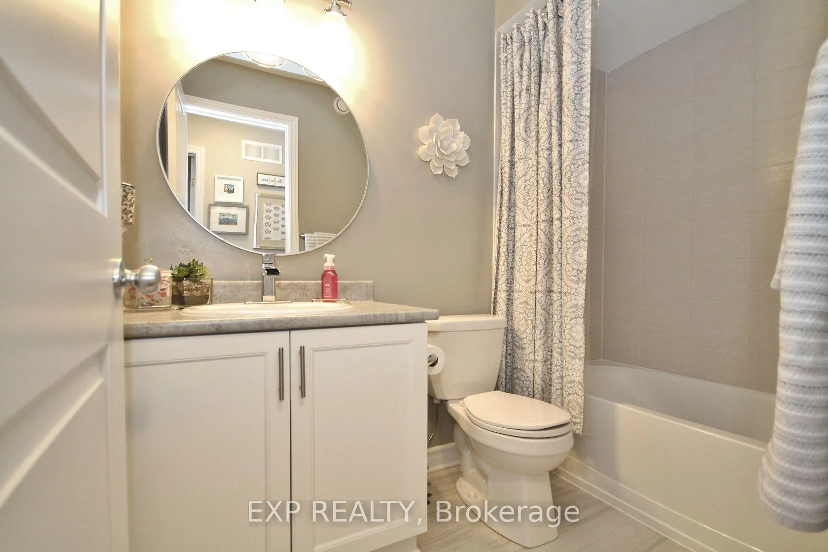 Photo 35 of 307 Fergus Crescent, Ottawa, Barrhaven - Cedargrove/Fraserdale — HOMEH