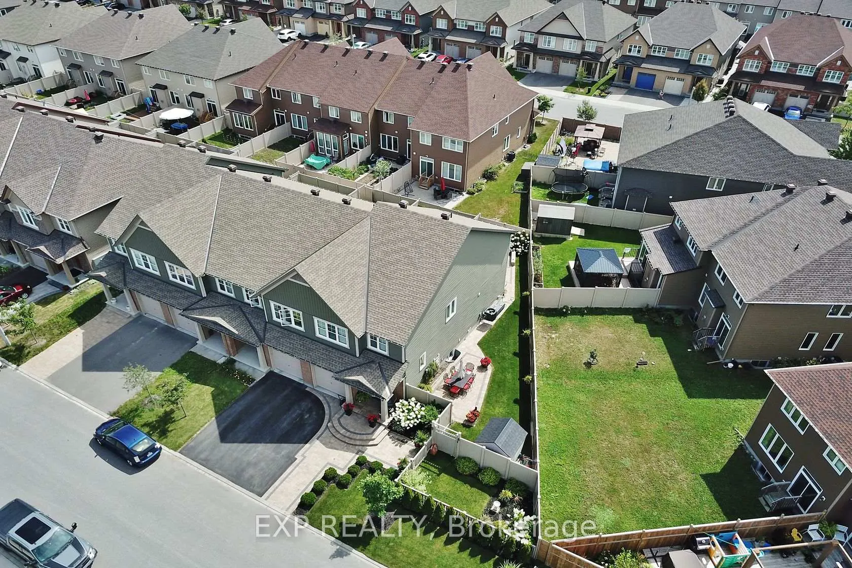 Photo 41 of 307 Fergus Crescent, Ottawa, Barrhaven - Cedargrove/Fraserdale — HOMEH