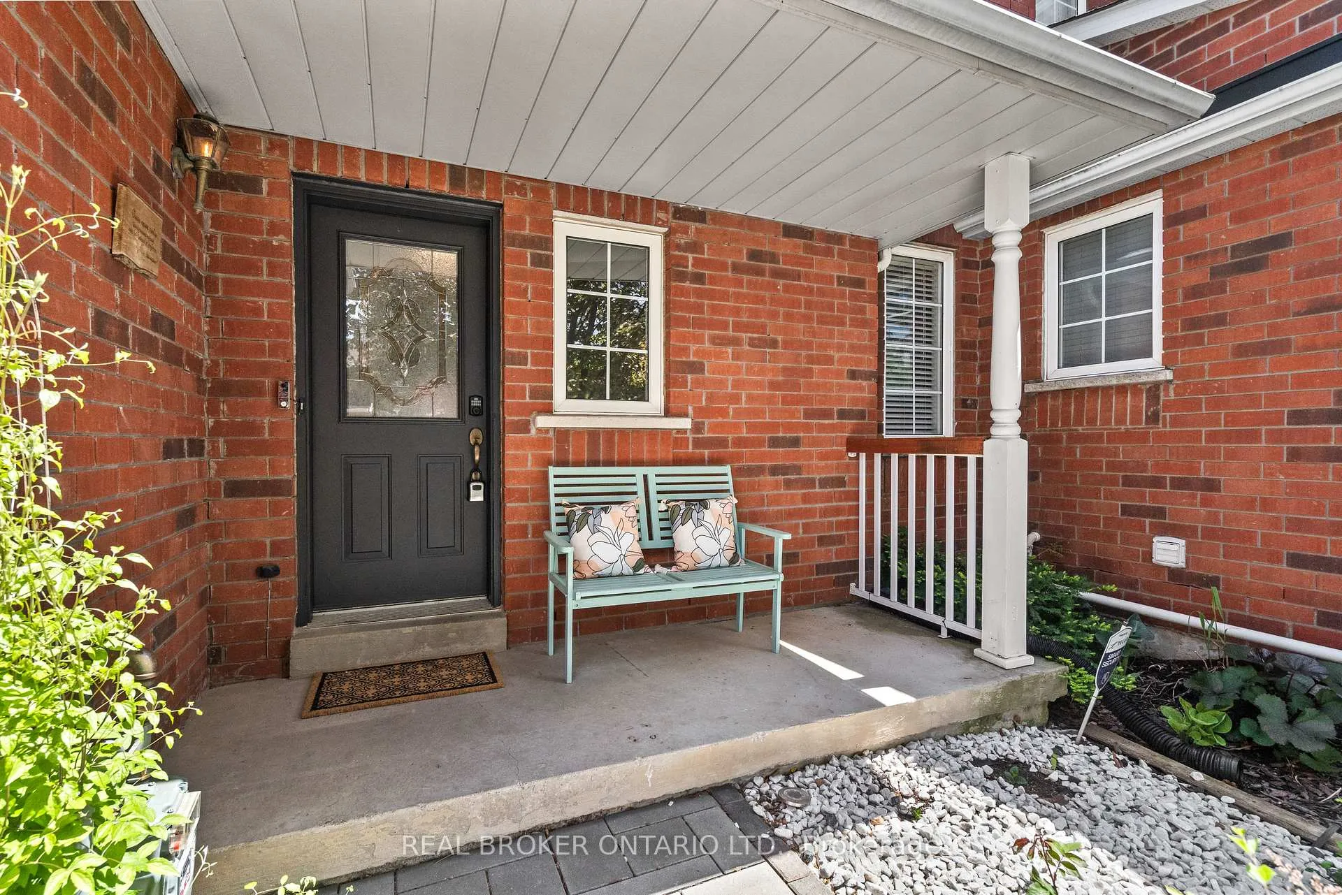 Photo 2 of 8 Dawson Crescent, Milton, Old Milton — HOMEH