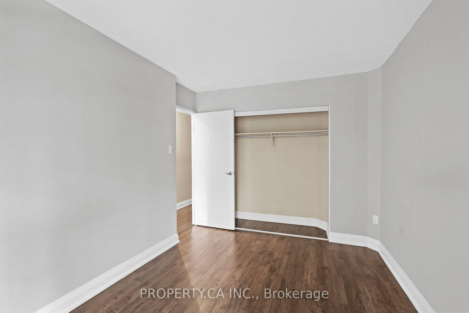 Photo 20 of Unit 101, 7601 Bathurst Street, Vaughan, Crestwood-Springfarm-Yorkhill — HOMEH