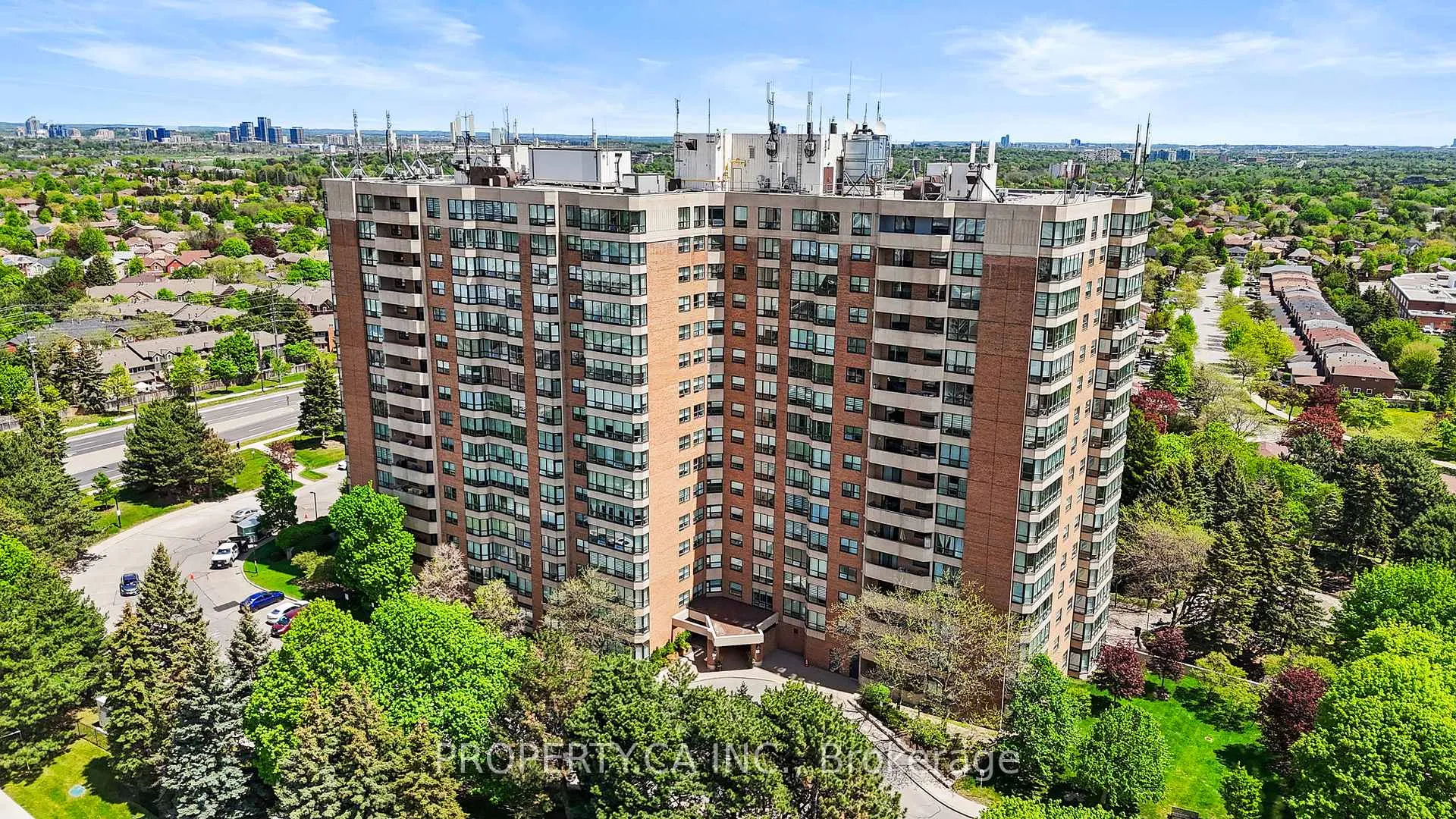 Photo 27 of Unit 101, 7601 Bathurst Street, Vaughan, Crestwood-Springfarm-Yorkhill — HOMEH