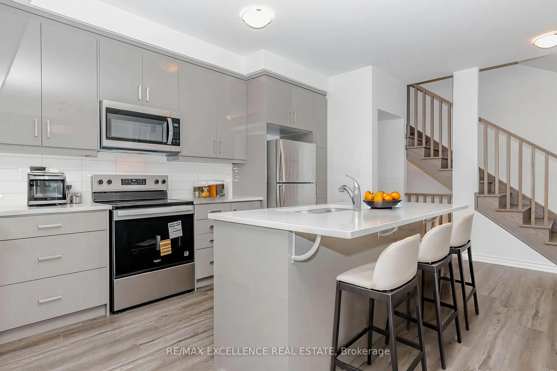 Photo 14 of 8 Elantra Drive, Brampton, Northwest Brampton — HOMEH