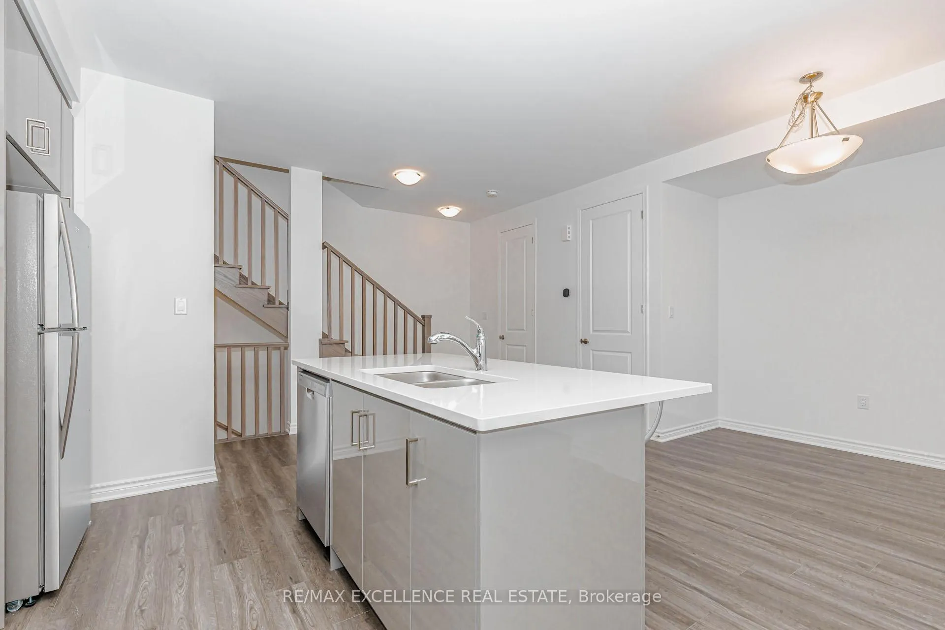 Photo 17 of 8 Elantra Drive, Brampton, Northwest Brampton — HOMEH