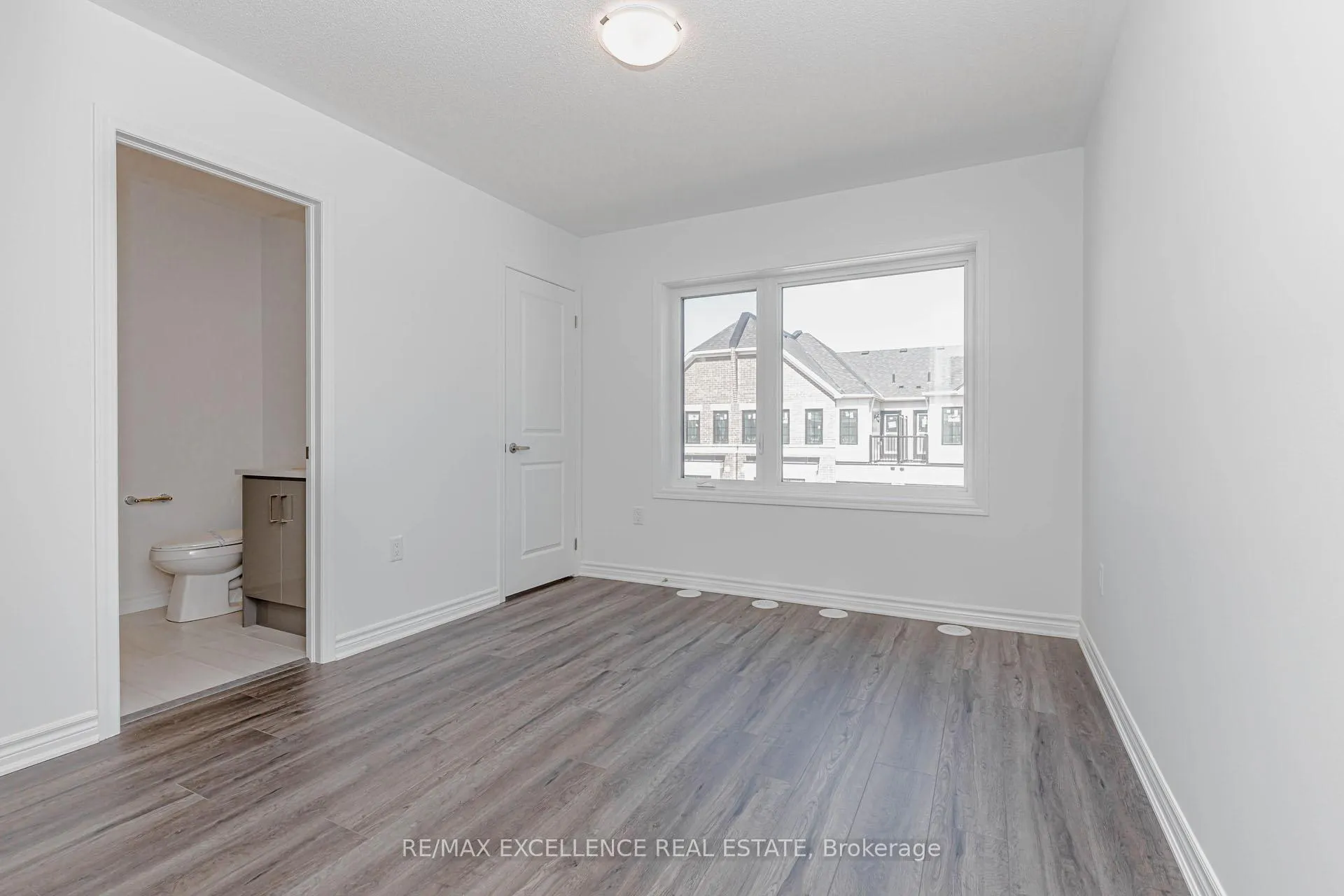 Photo 31 of 8 Elantra Drive, Brampton, Northwest Brampton — HOMEH