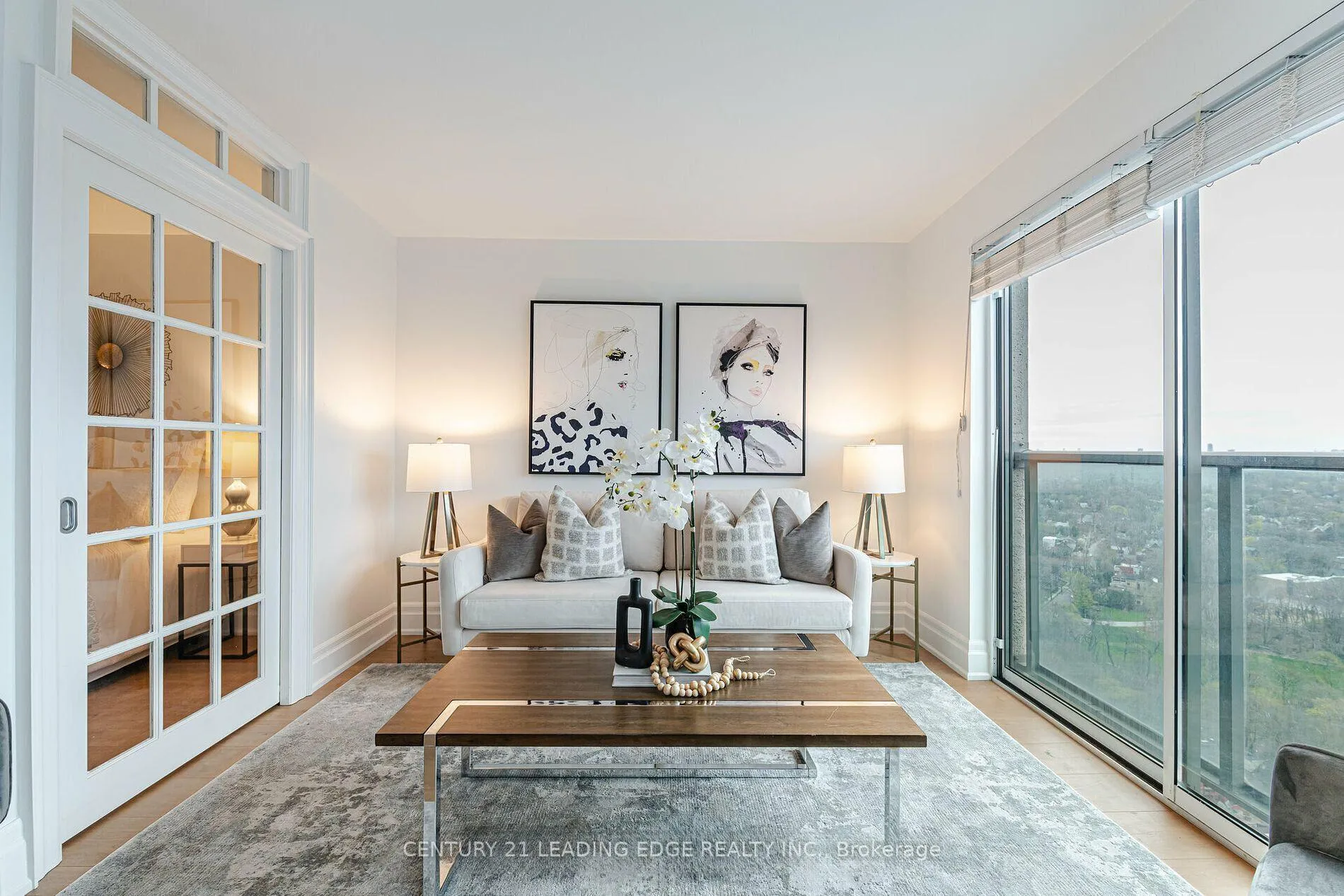 Photo 3 of Unit 2906, 8 Park Road, Toronto, Rosedale-Moore Park — HOMEH