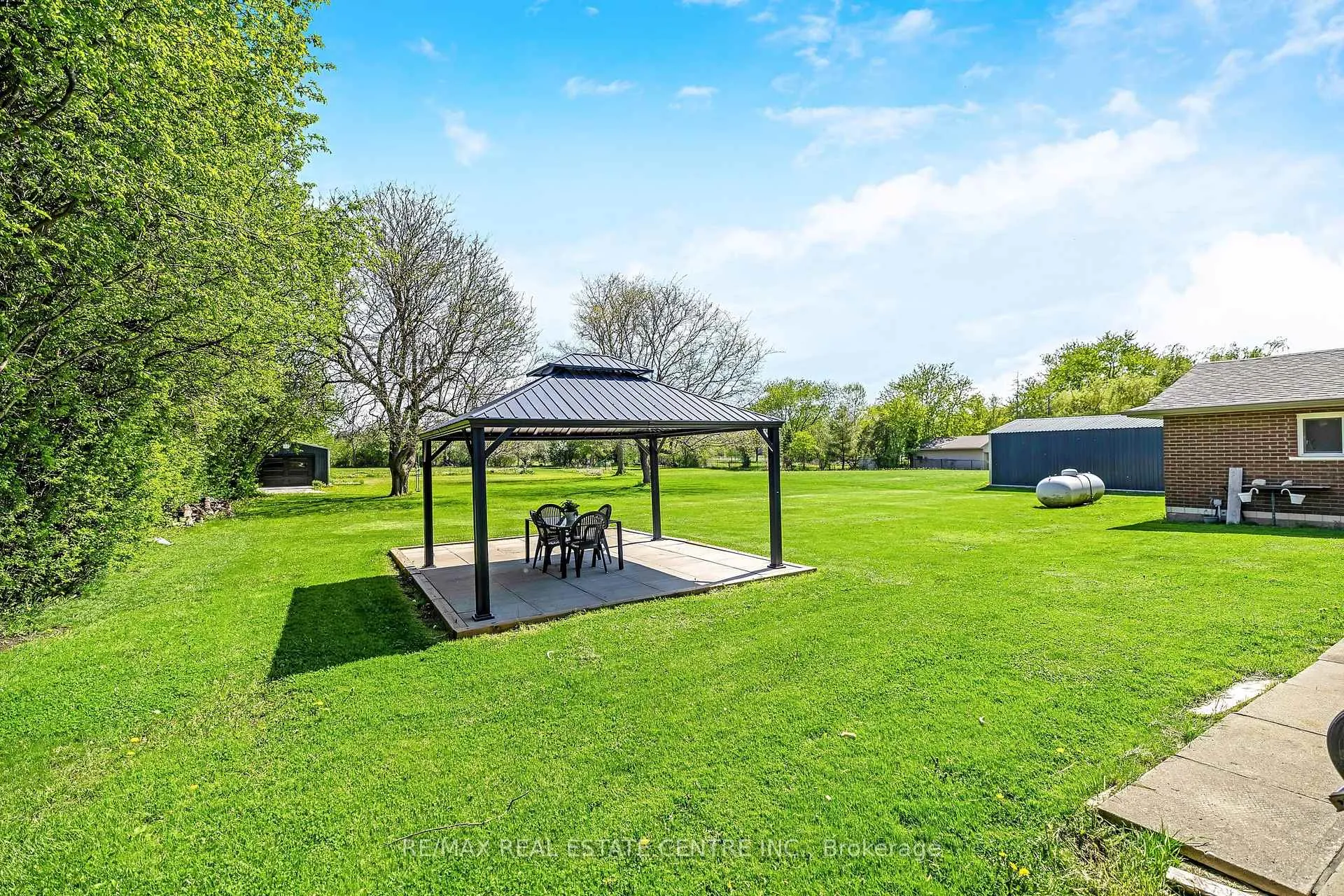 Photo 29 of 9095 Eighth Line, Halton Hills, Rural Halton Hills — HOMEH